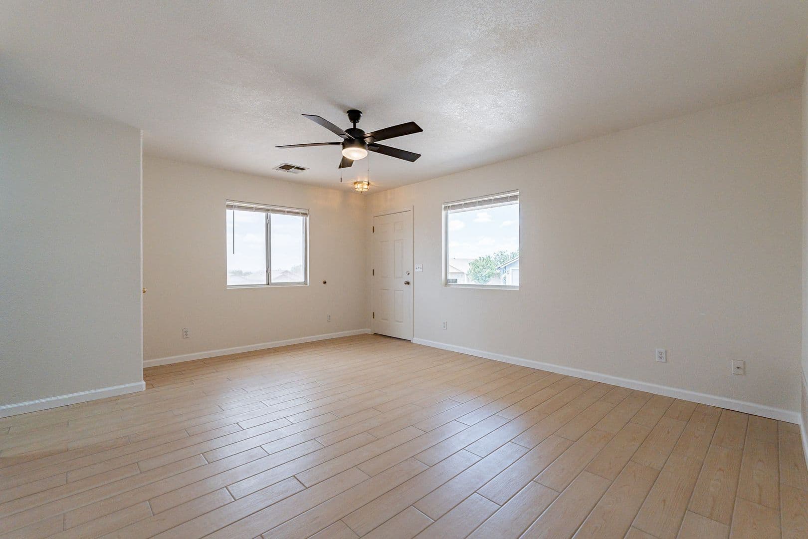 Tucson House: 9746 E Sascha St