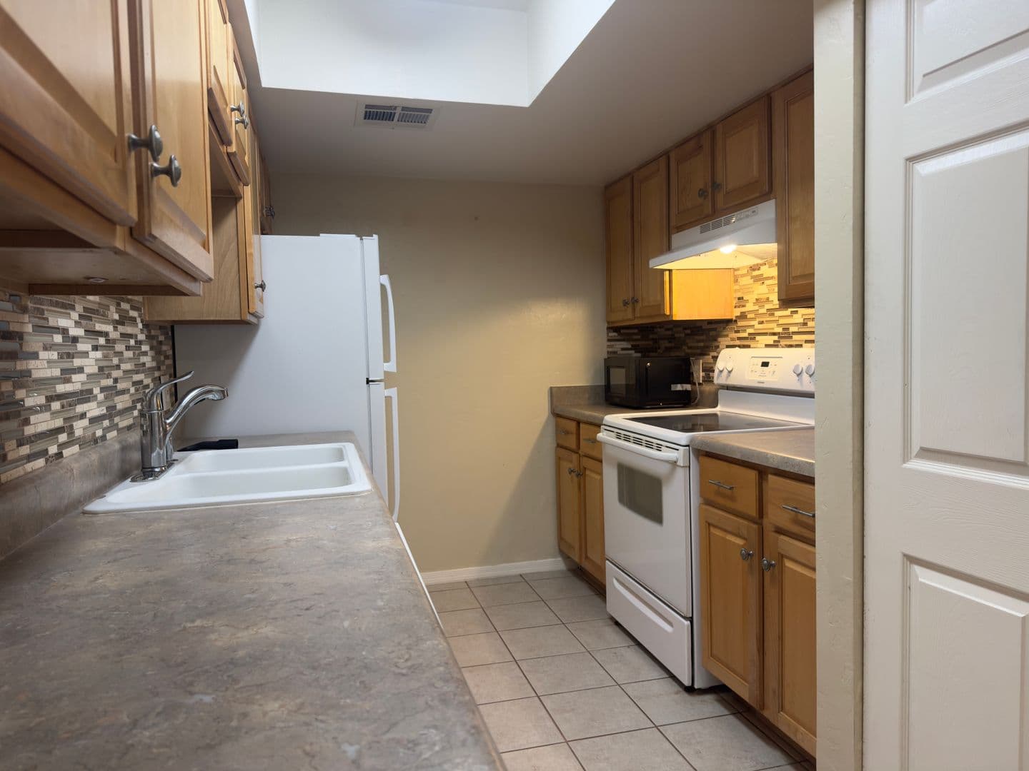 Tucson Condo: 455 W Kelso St #131