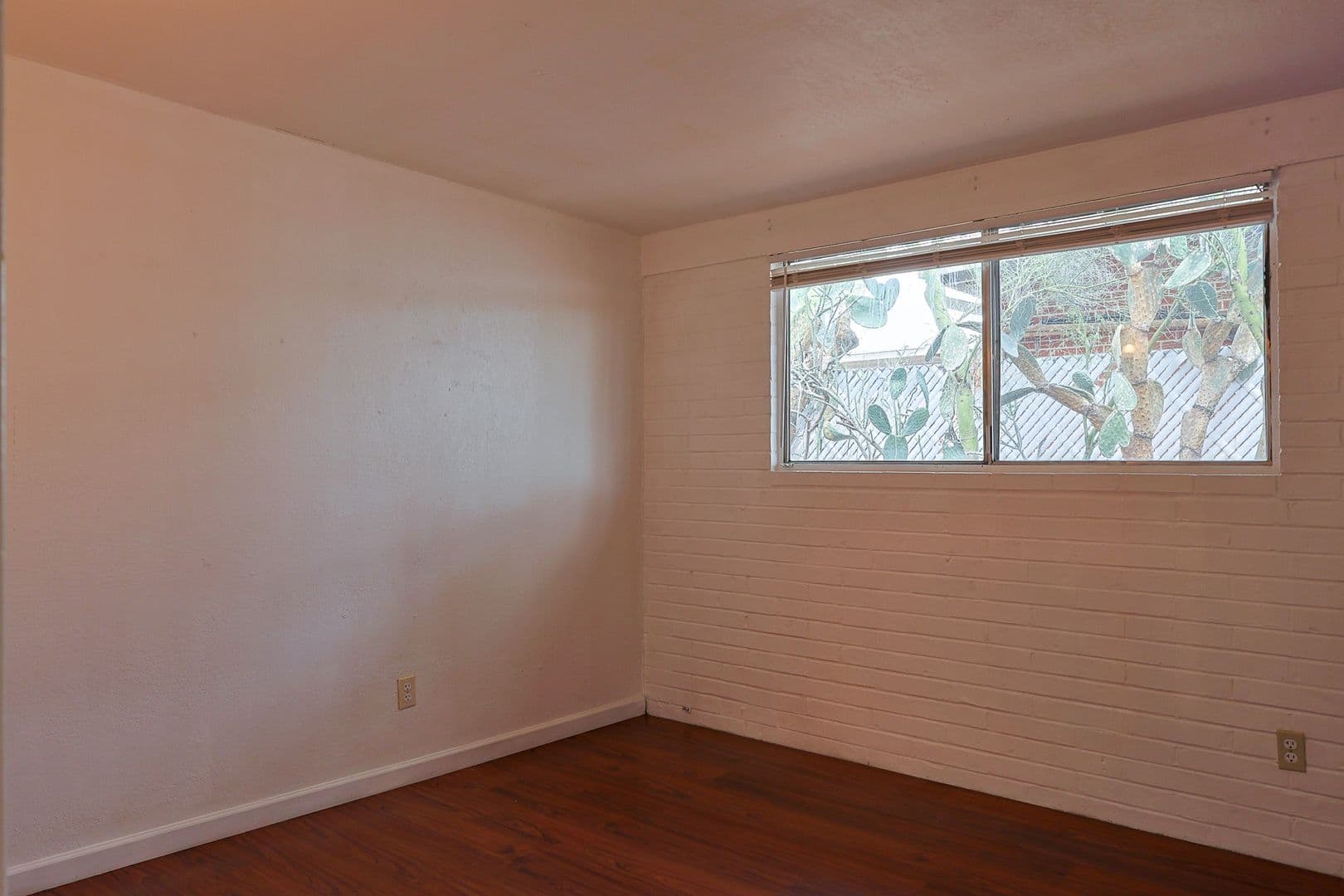 Tucson House: 618 N Medford Dr.