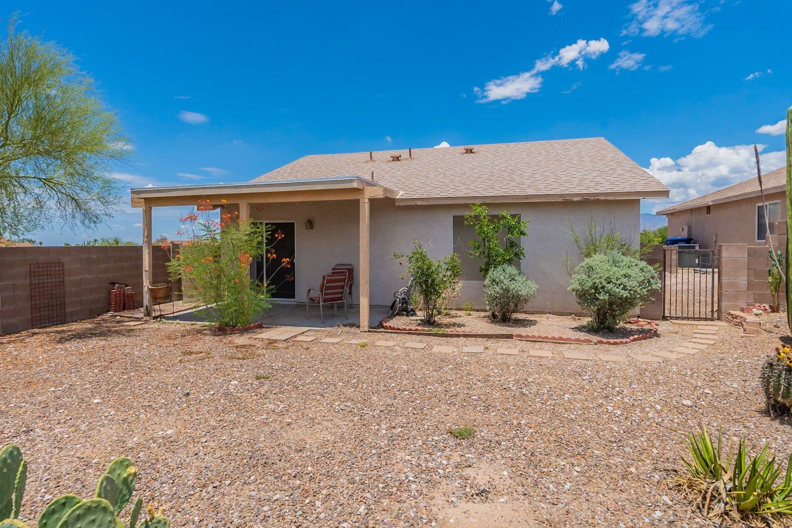 Tucson House: 9746 E Sascha St