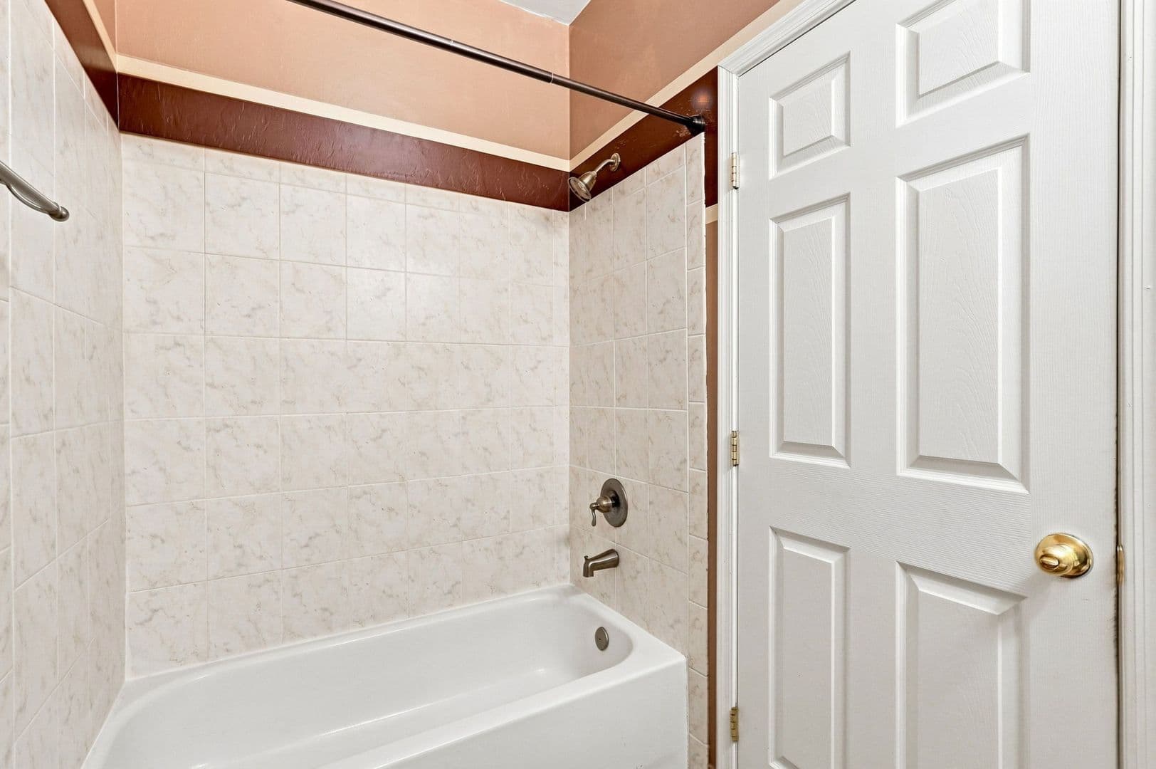 Tucson House: 1999 W Bramburgh Ct