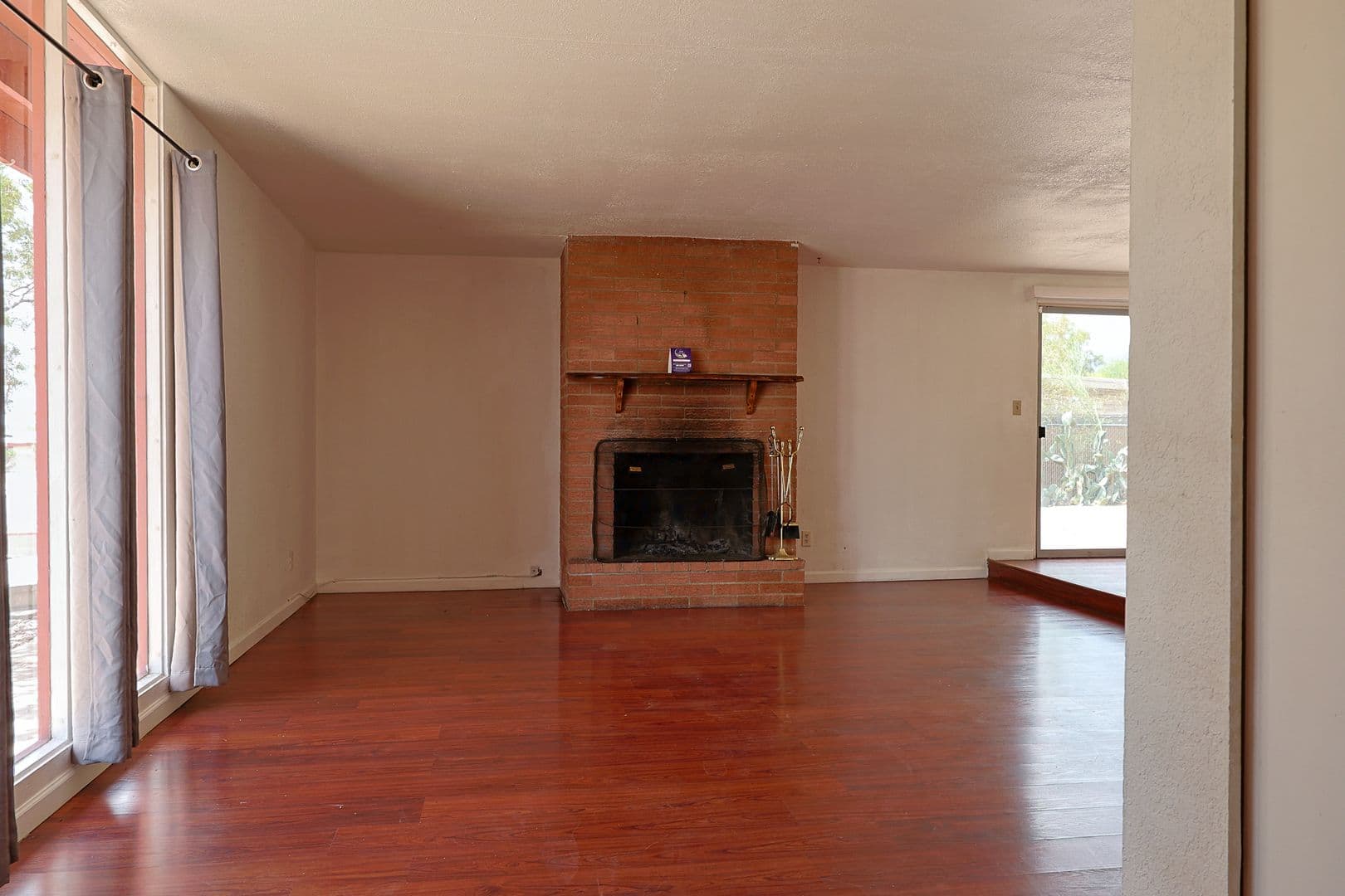 Tucson House: 618 N Medford Dr.