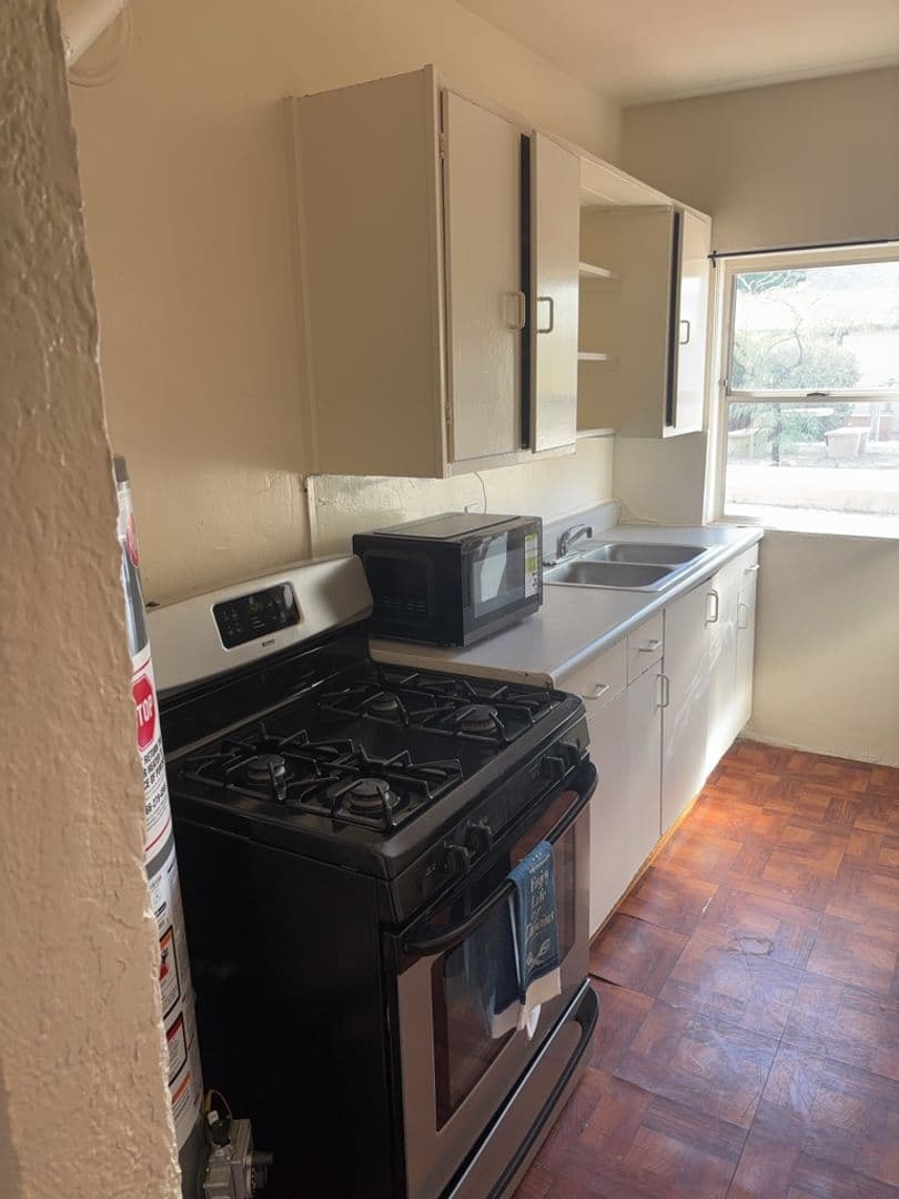 Tucson Apartment: 204 W. Kelso Street