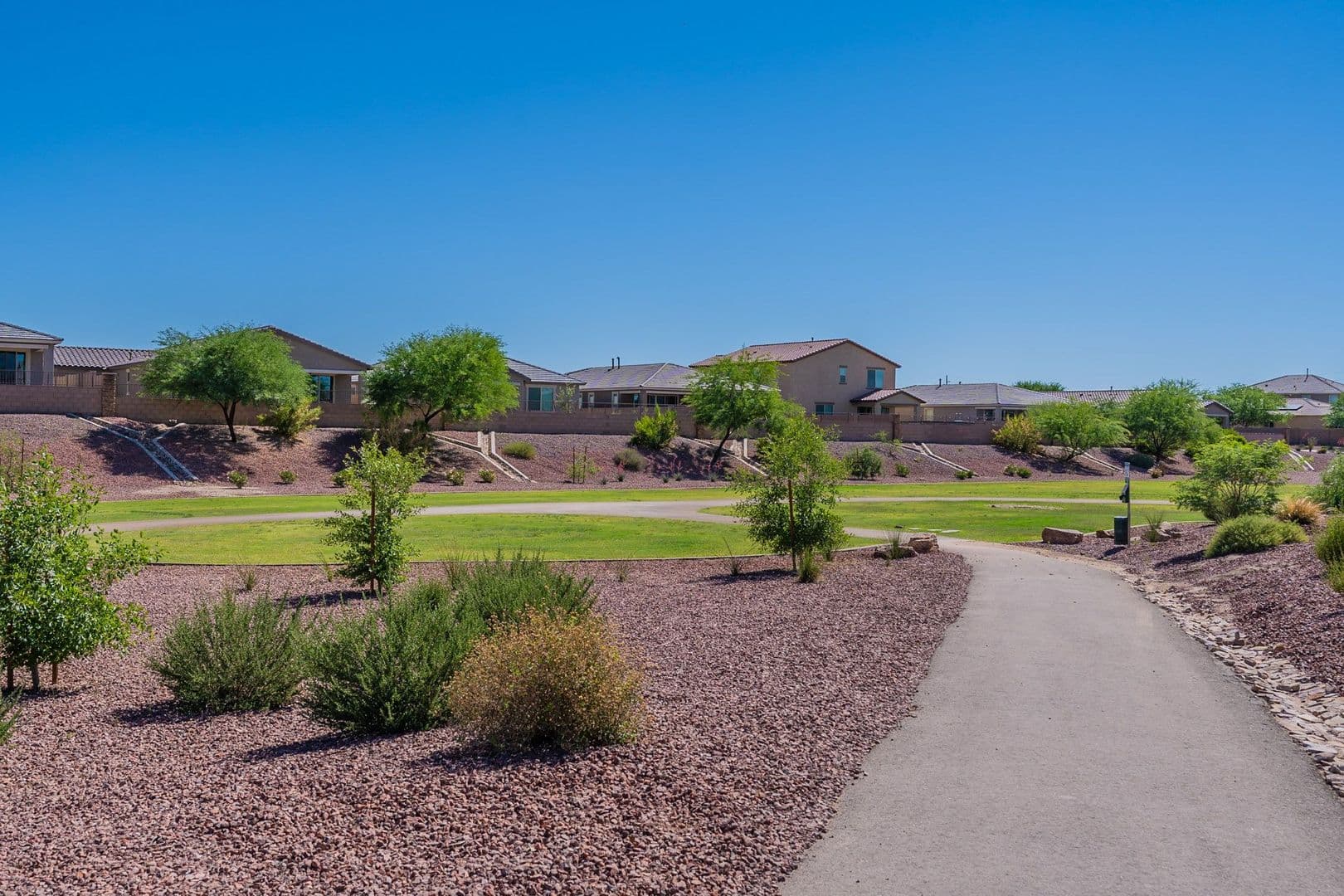 Marana House: 12442 N Appling Ave