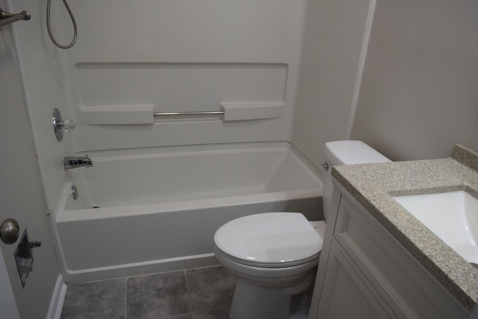 Fayetteville Condo: 668 Bartons Landing APT 4