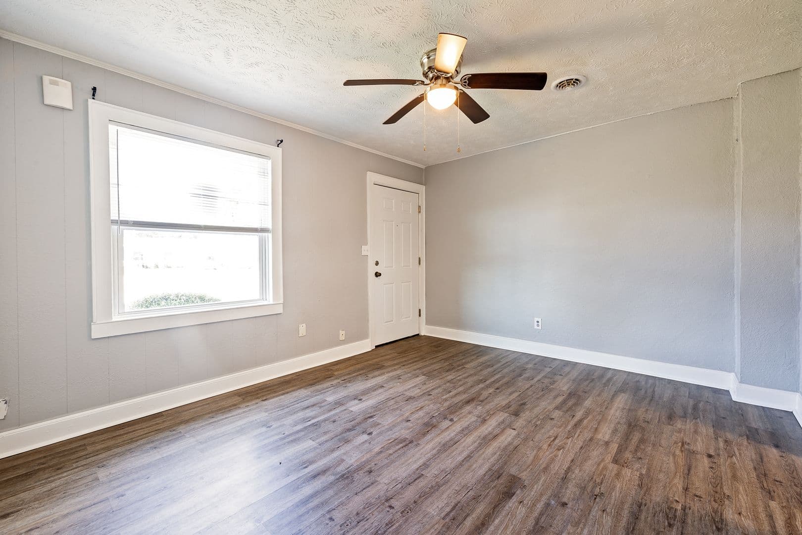 Fayetteville Apartment: 100-123 Sycamore Ct