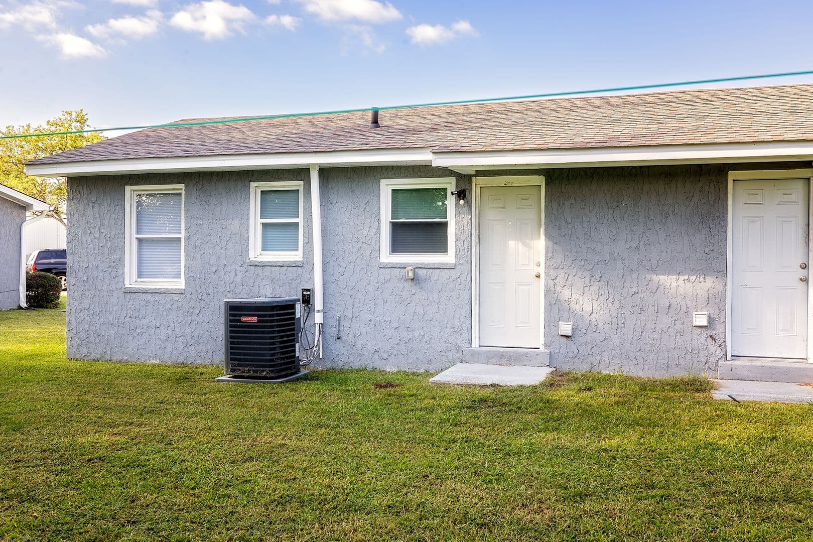 Fayetteville Apartment: 100-123 Sycamore Ct