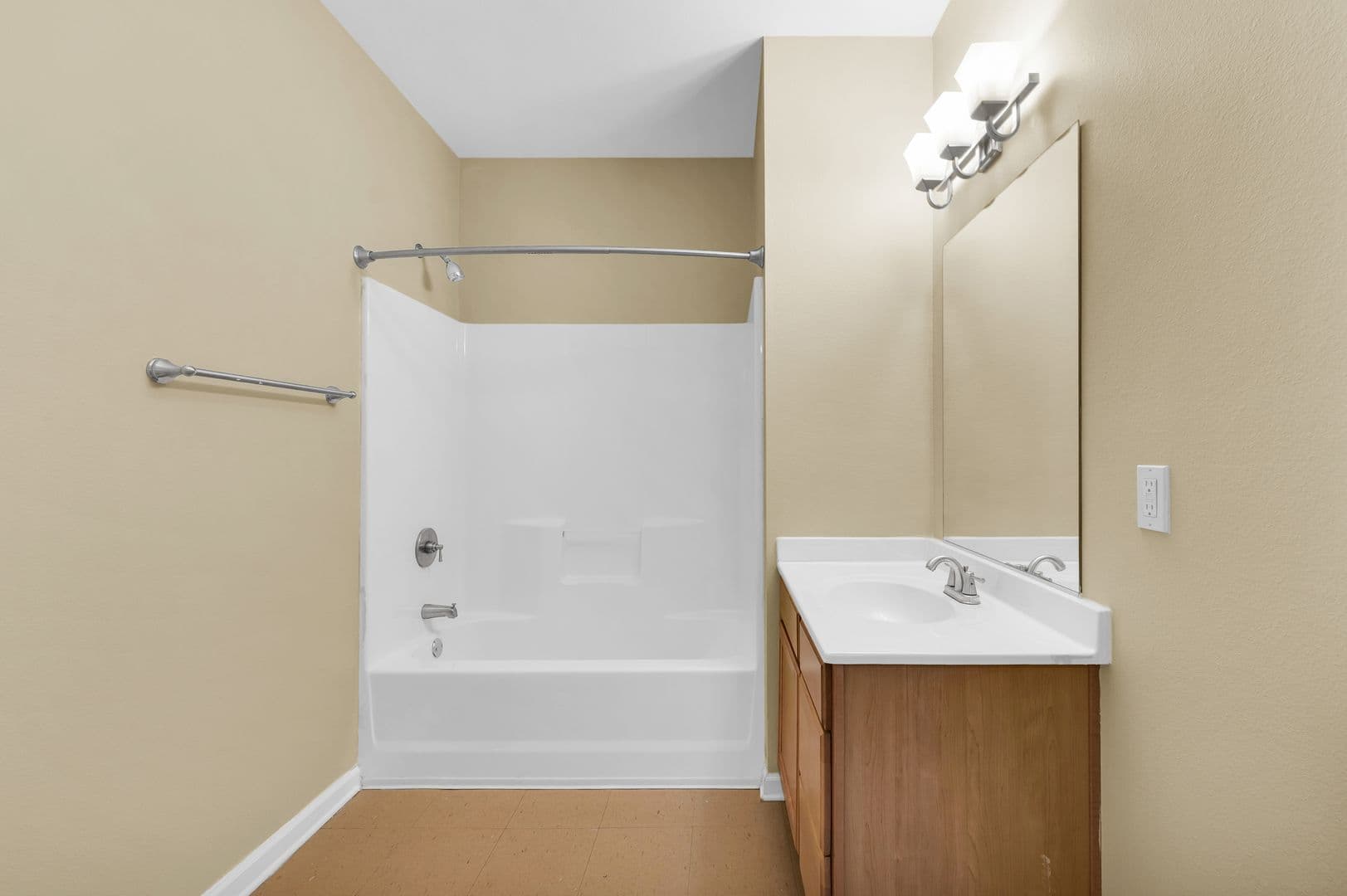 Champaign Apartment: 2002 West Bradley Avenue