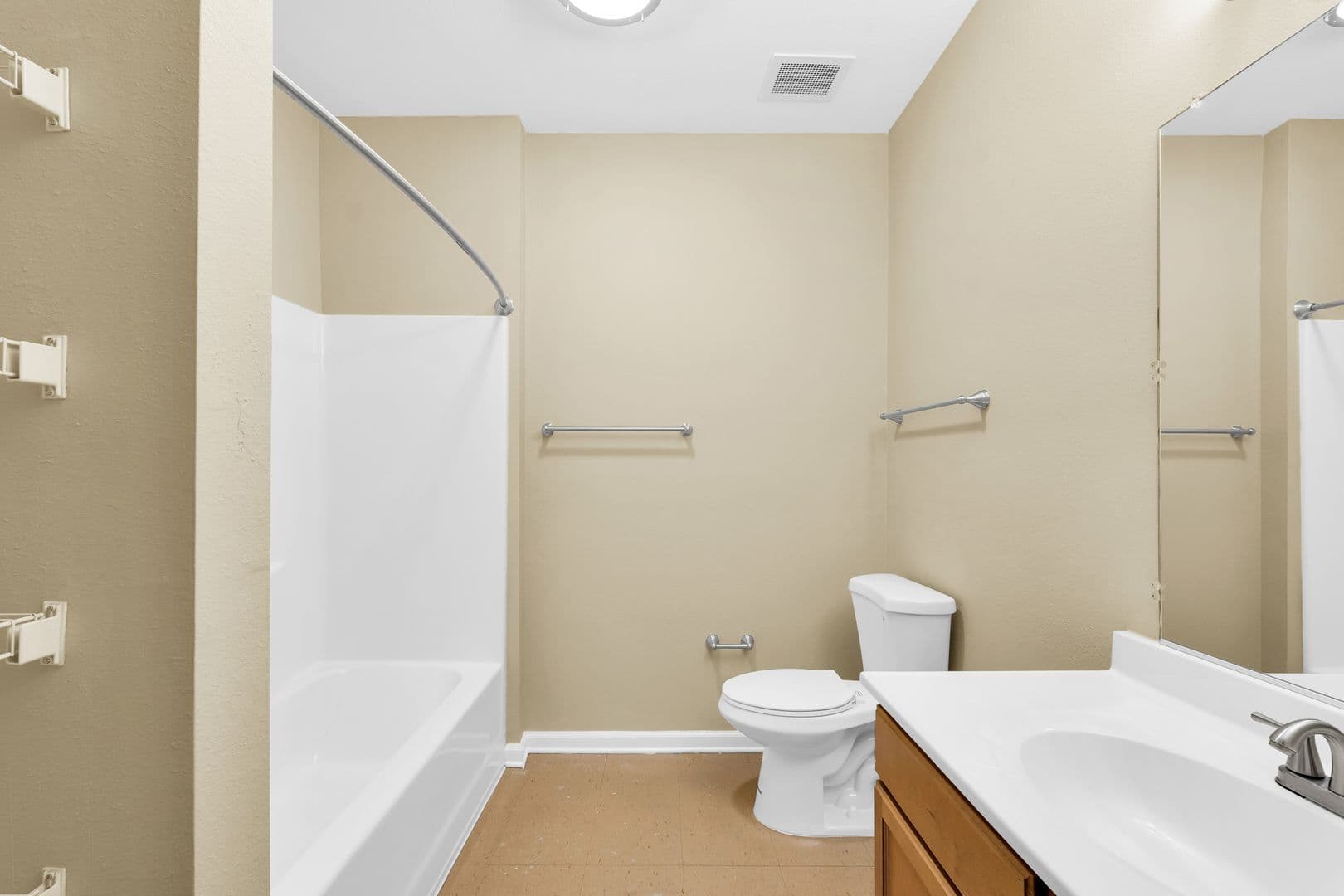 Champaign Apartment: 2002 West Bradley Avenue