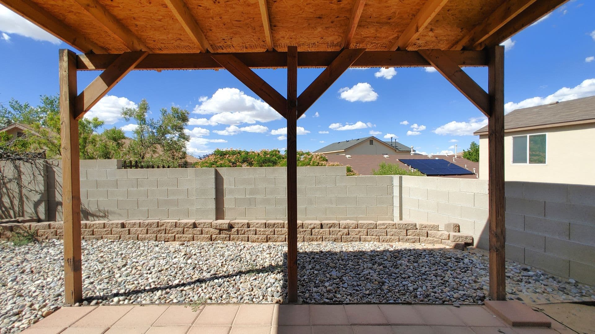 Albuquerque House: 6039 Malpais Park Ave NW