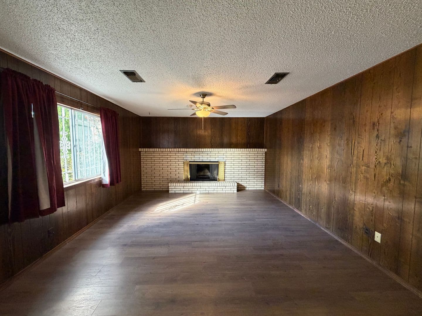 Albuquerque House: 3801 Shenandoah Pl NE