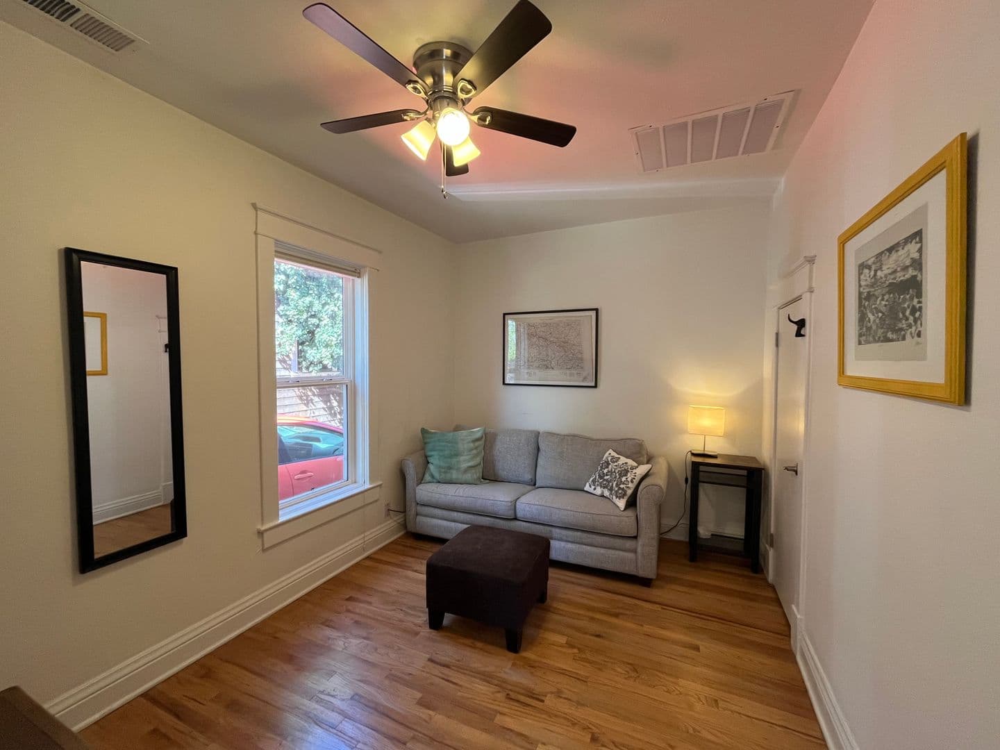 Albuquerque House: 710 Roma Ave NW