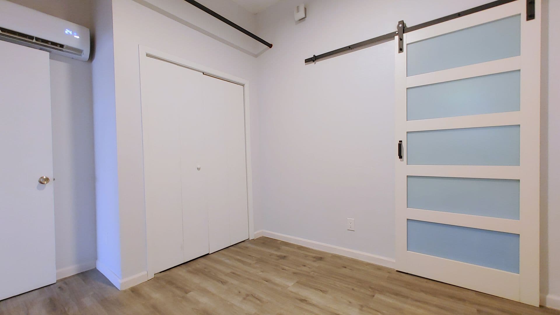 Albuquerque Apartment: 501 Princeton Dr SE