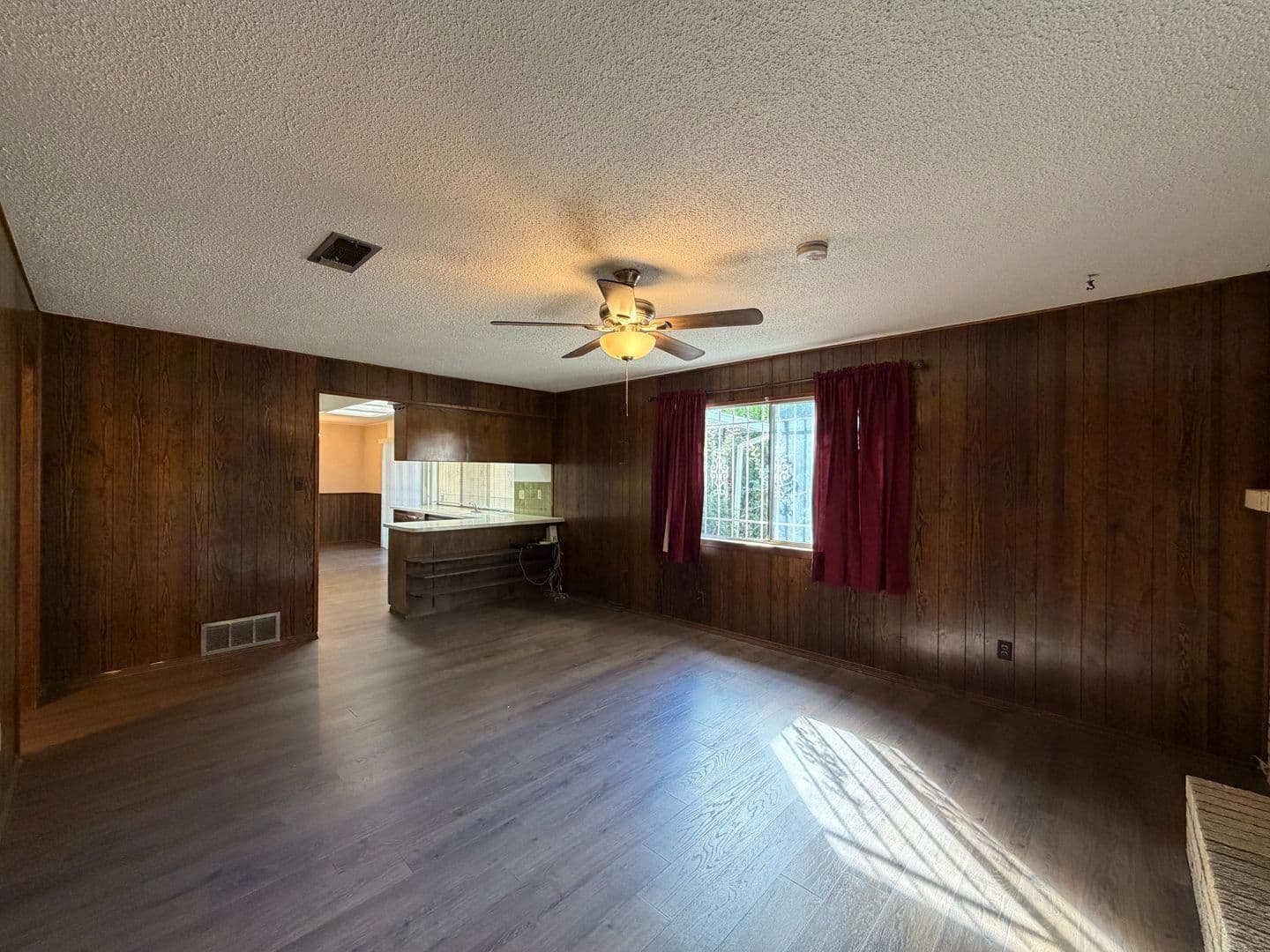 Albuquerque House: 3801 Shenandoah Pl NE