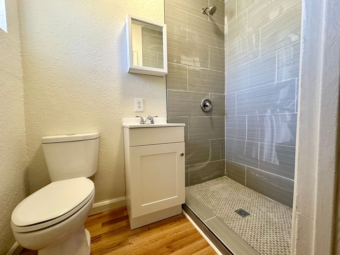 Albuquerque Apartment: 516 Candelaria RD NW