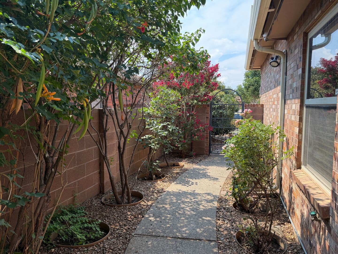 Albuquerque House: 9212 Admiral Lowell Ave NE