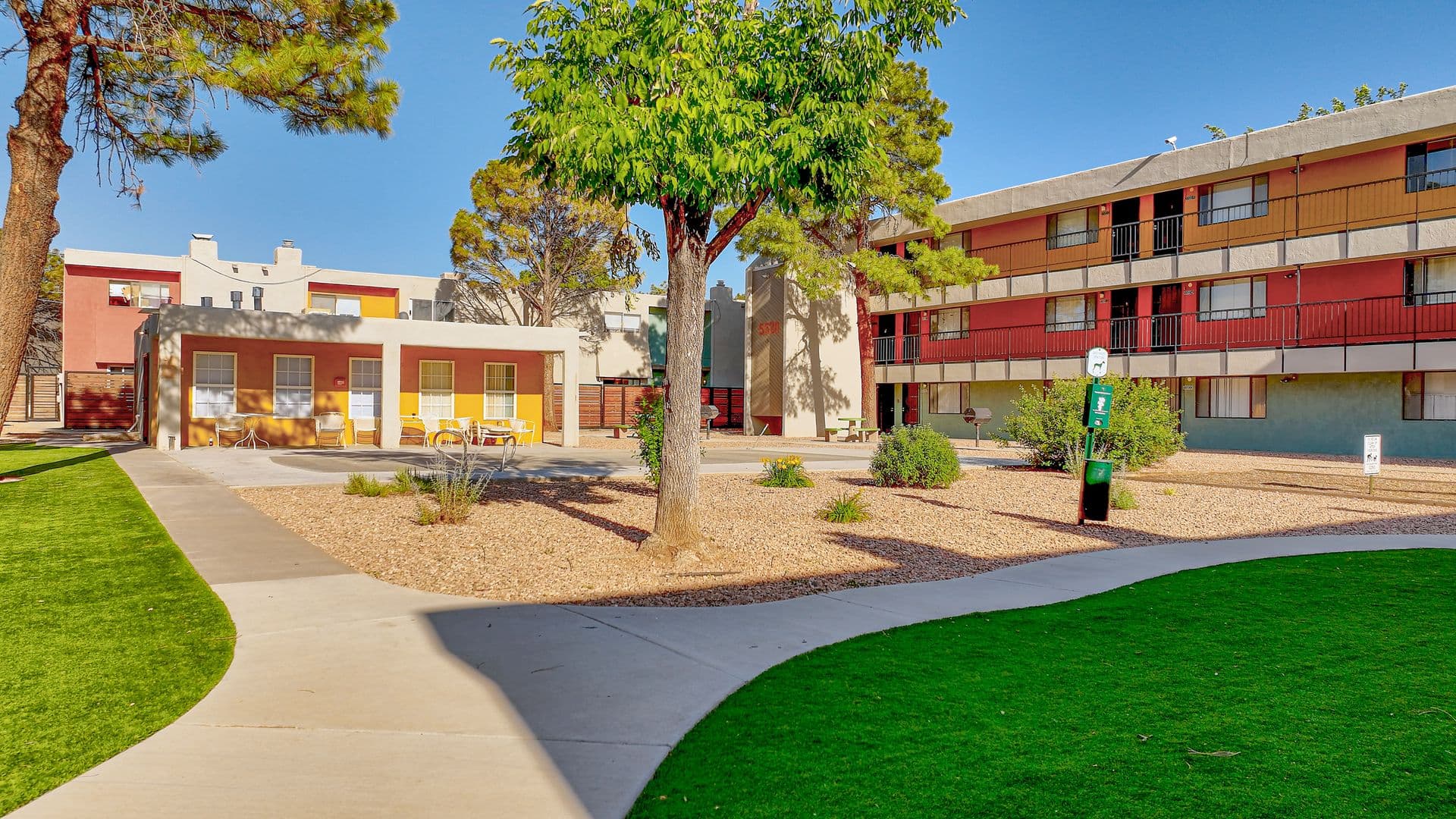 Albuquerque Apartment: 5500 Eastern Avenue SE
