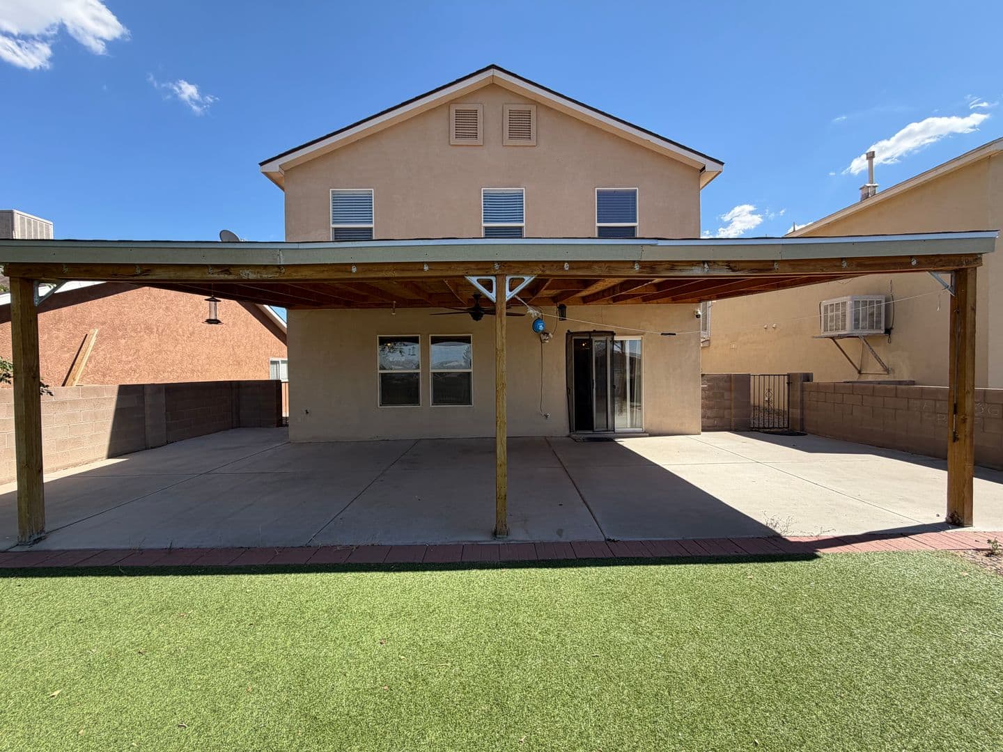 Albuquerque House: 6227 Castle Dome PL NW