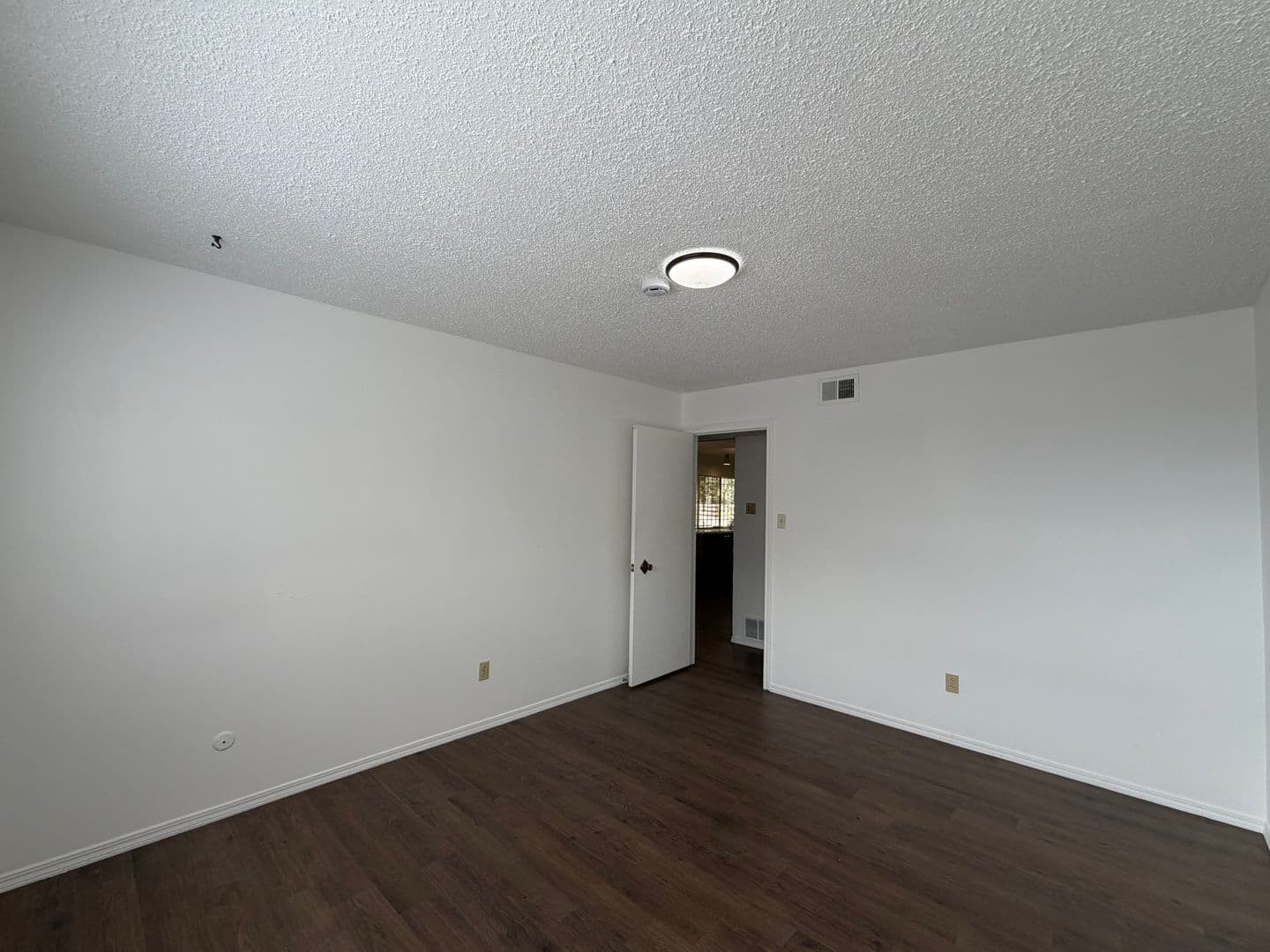 Albuquerque House: 3801 Shenandoah Pl NE