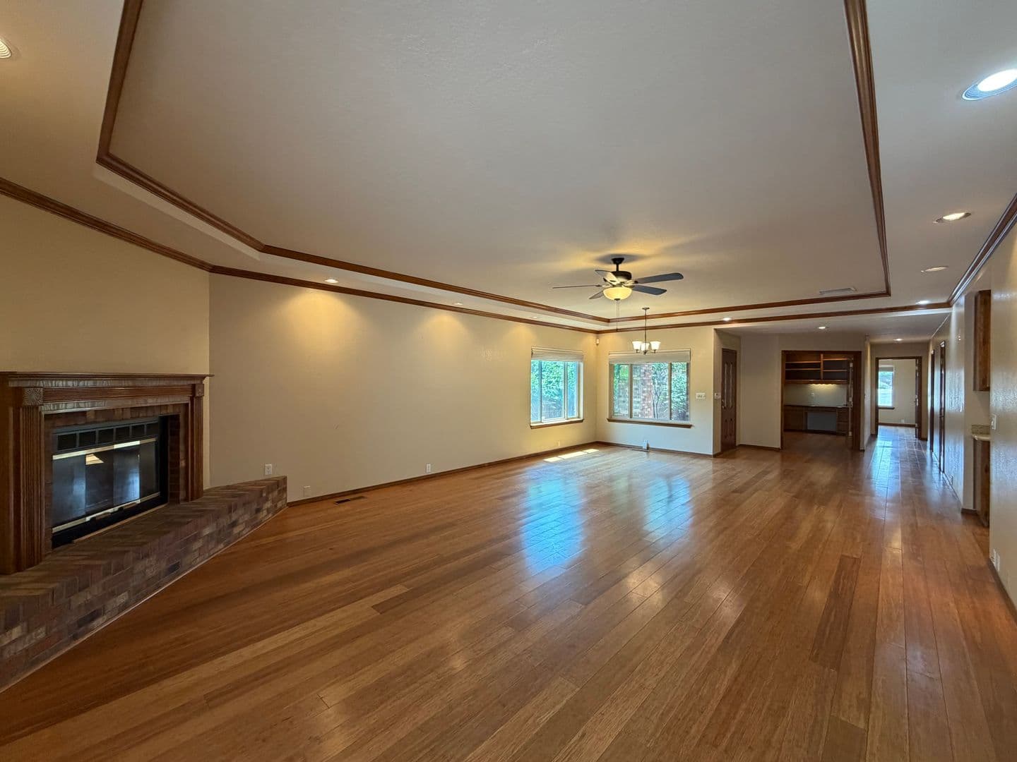 Albuquerque House: 9212 Admiral Lowell Ave NE