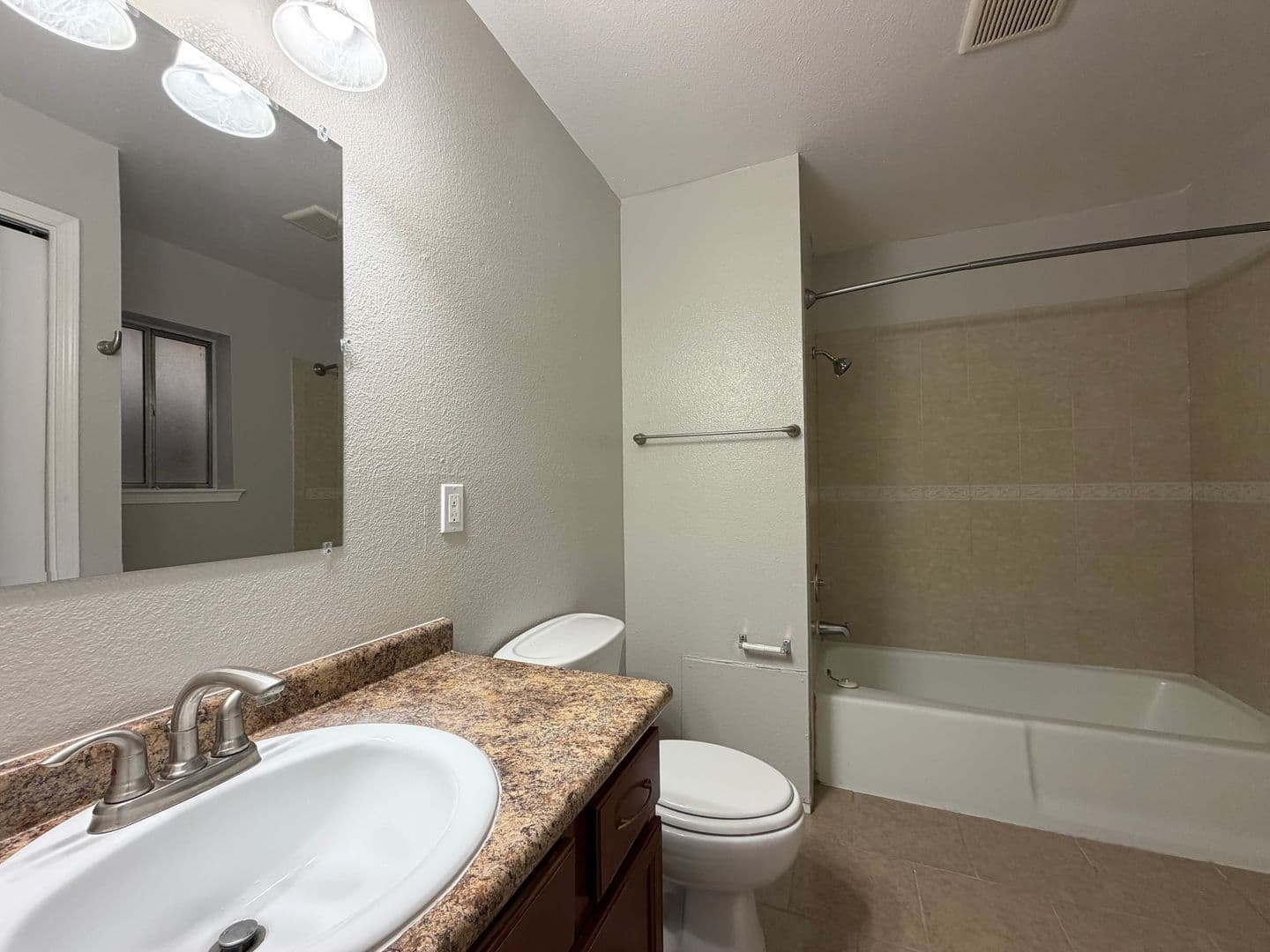 Albuquerque House: 4200 Montgomery Blvd NE #115
