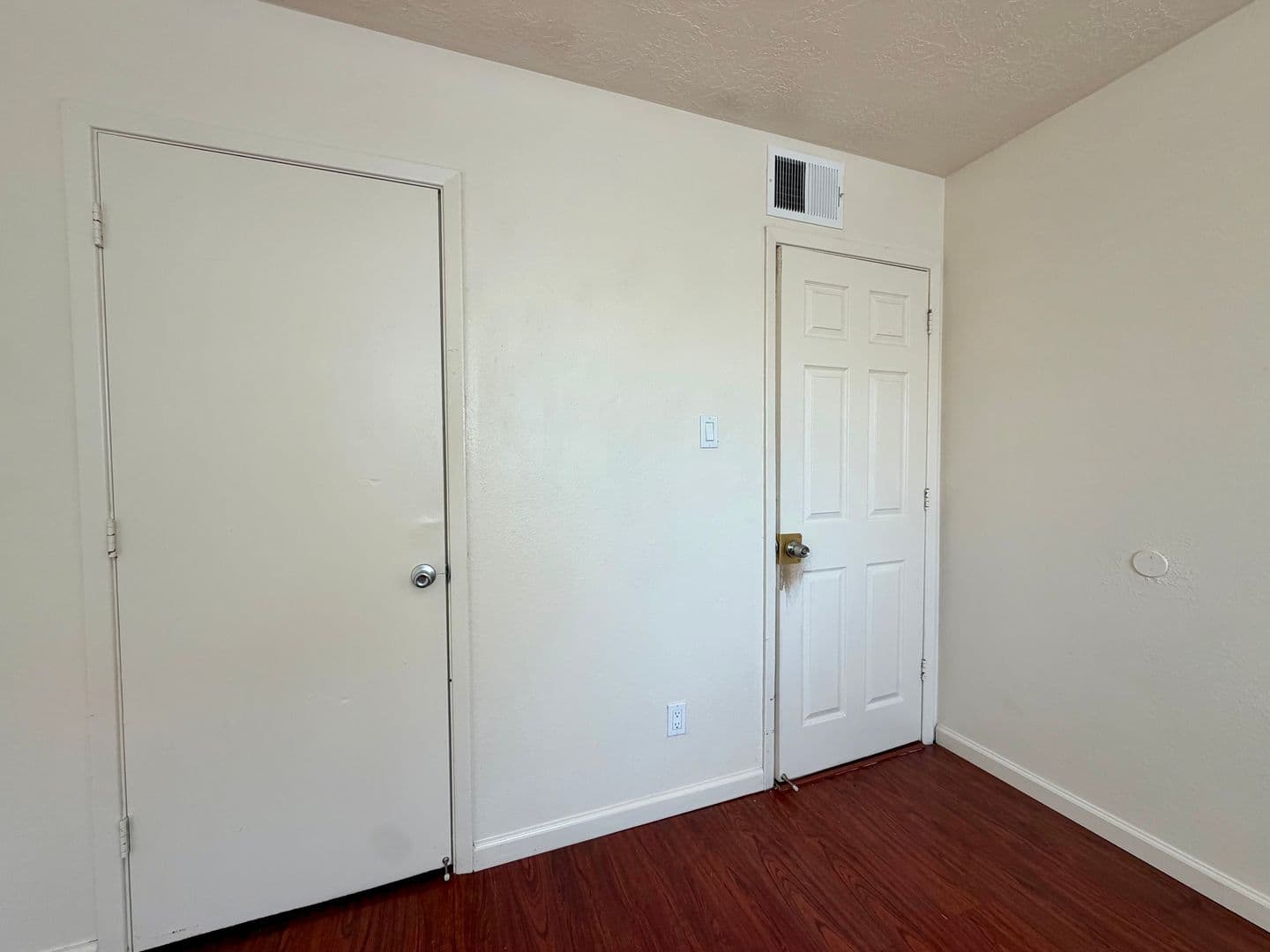 Albuquerque Apartment: 4207 Mesa Grande PL SE