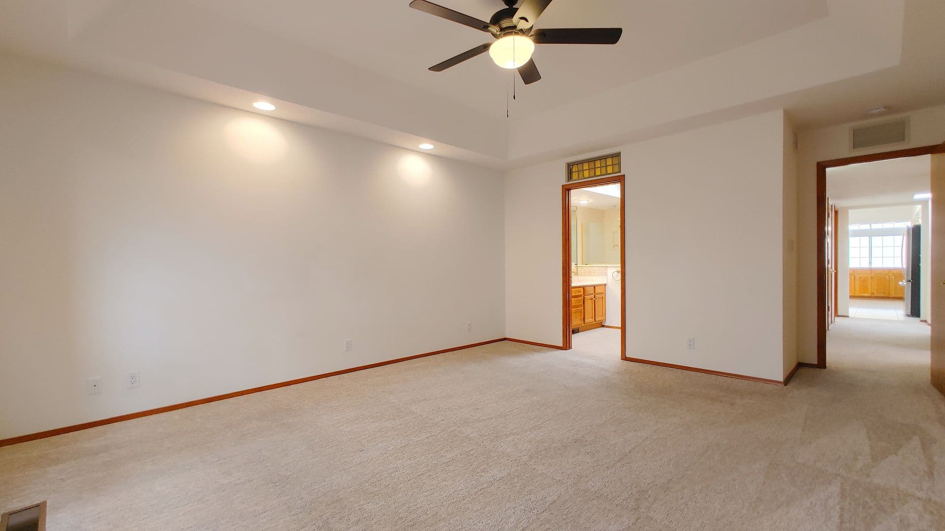 Albuquerque House: 7916 Woodwind Dr NE