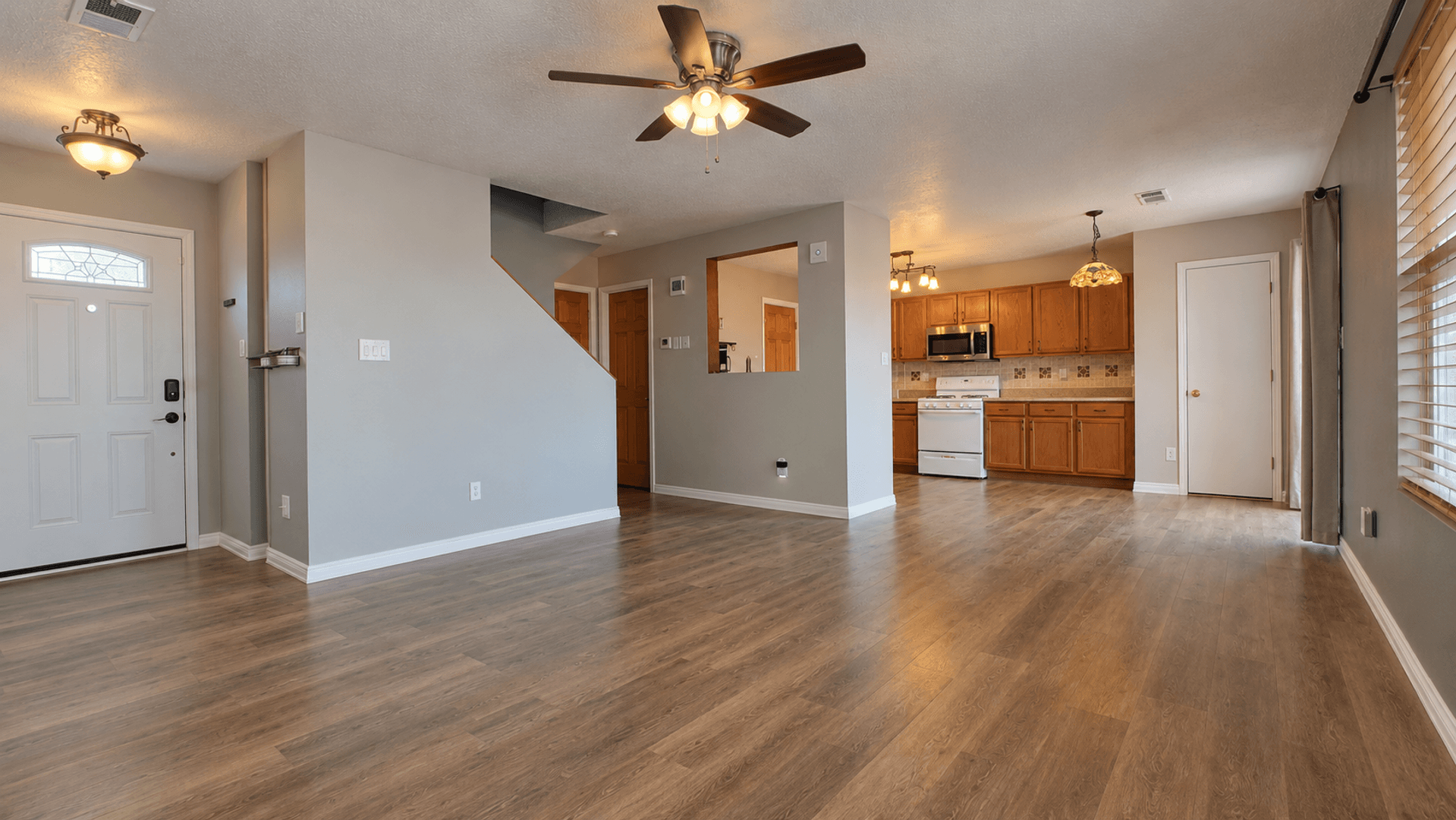 Albuquerque House: 6227 Castle Dome PL NW