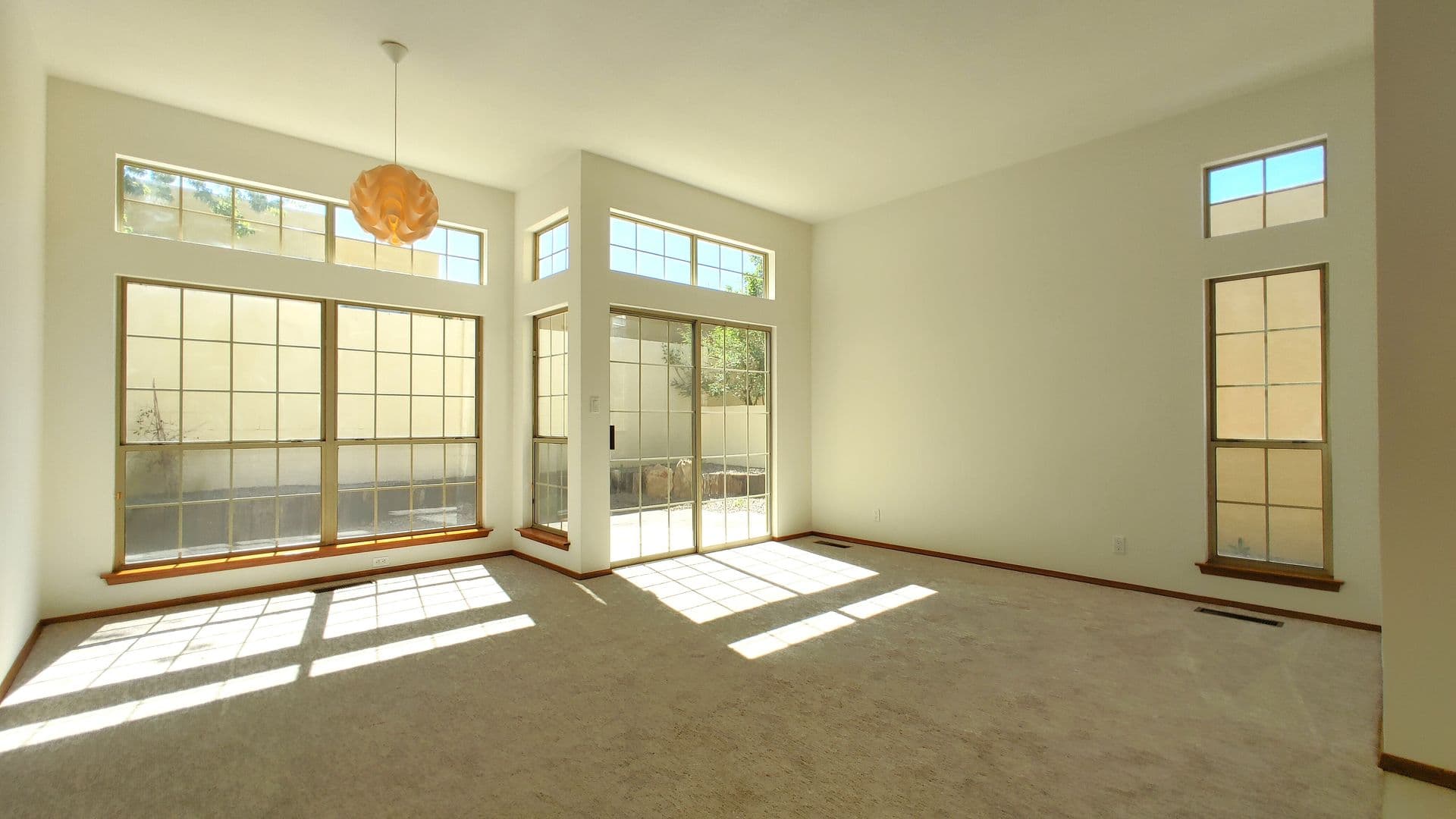 Albuquerque House: 7916 Woodwind Dr NE