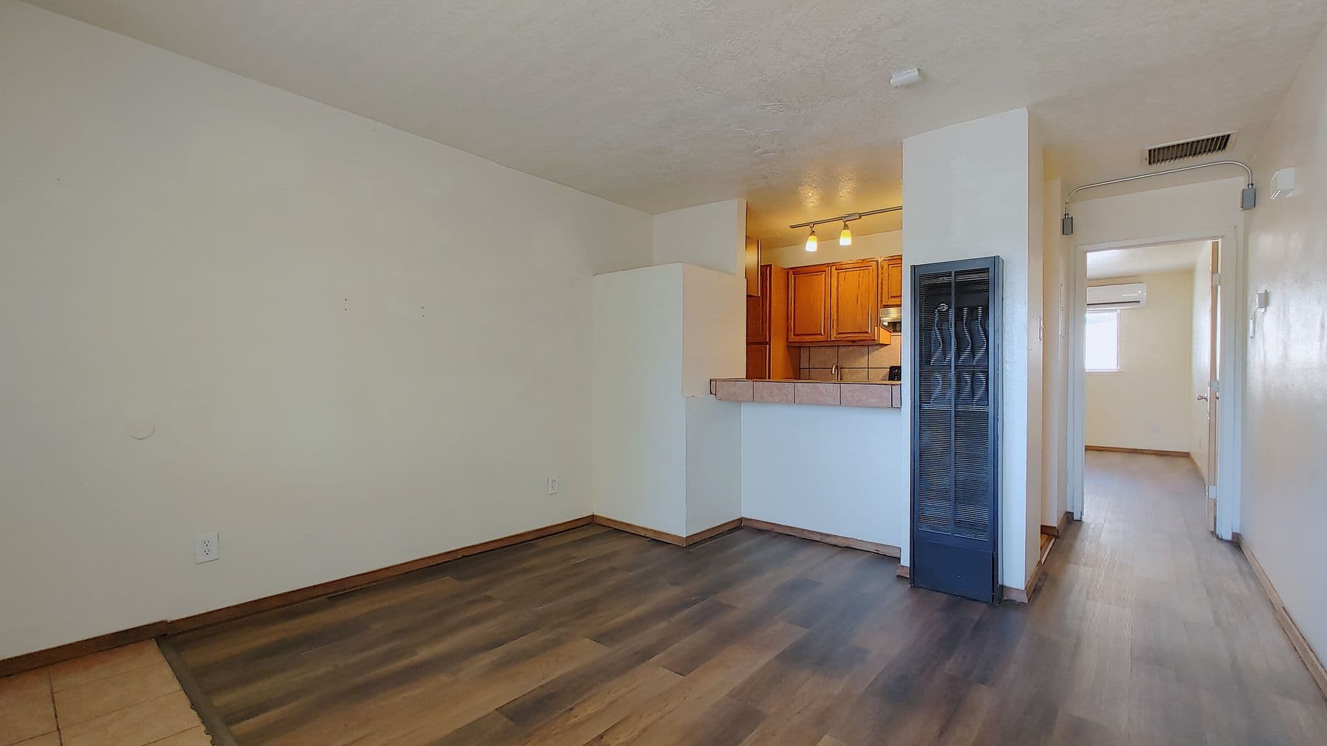 Albuquerque Apartment: 4211 Mesa Grande PL SE
