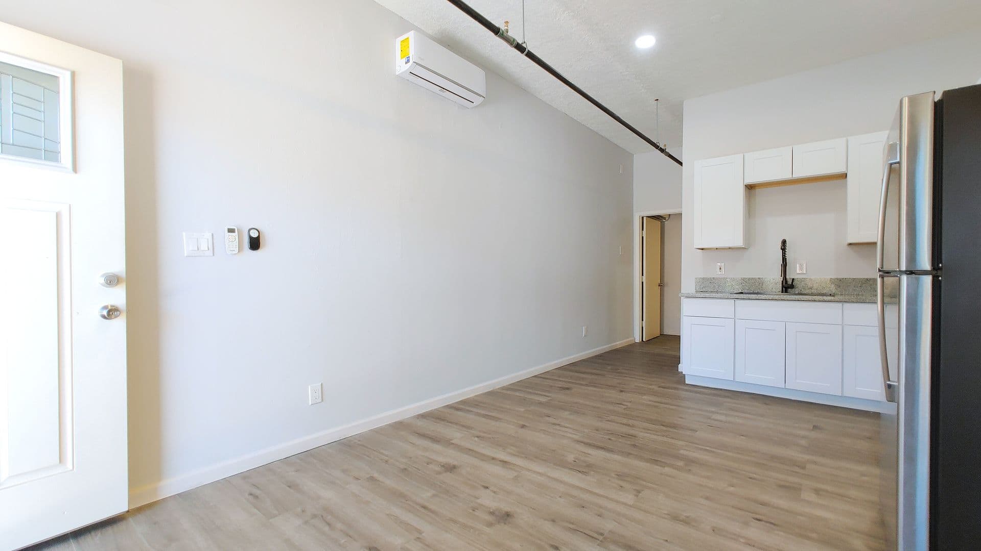 Albuquerque Apartment: 501 Princeton Dr SE