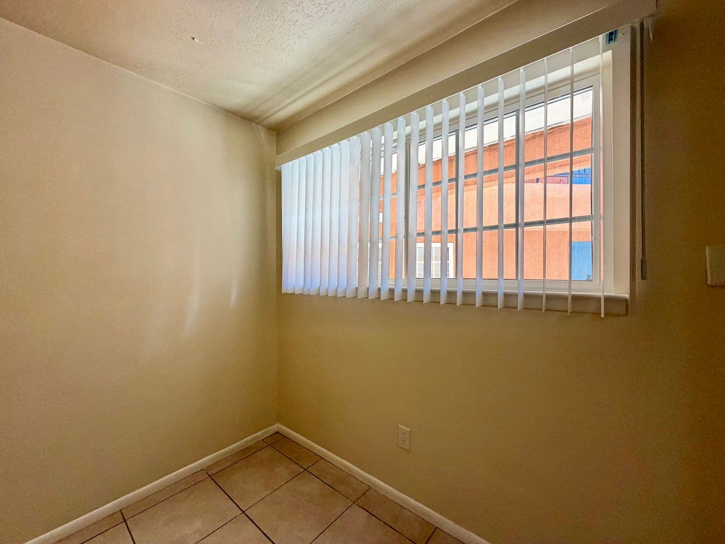 Albuquerque Apartment: 4900 Wyoming Blvd NE