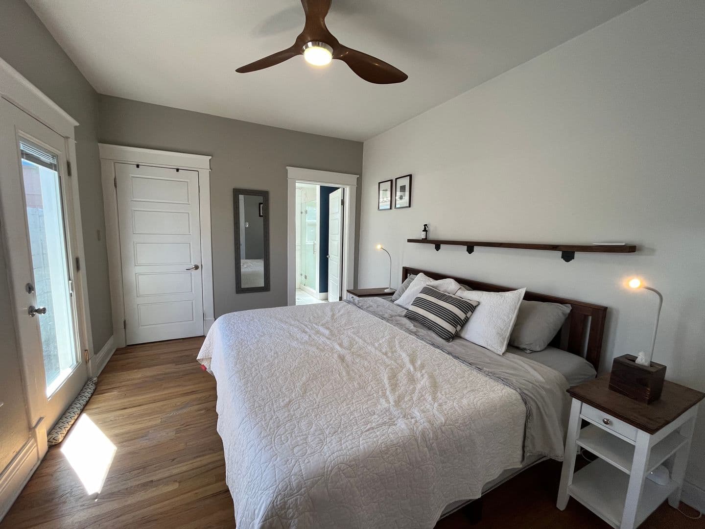 Albuquerque House: 710 Roma Ave NW