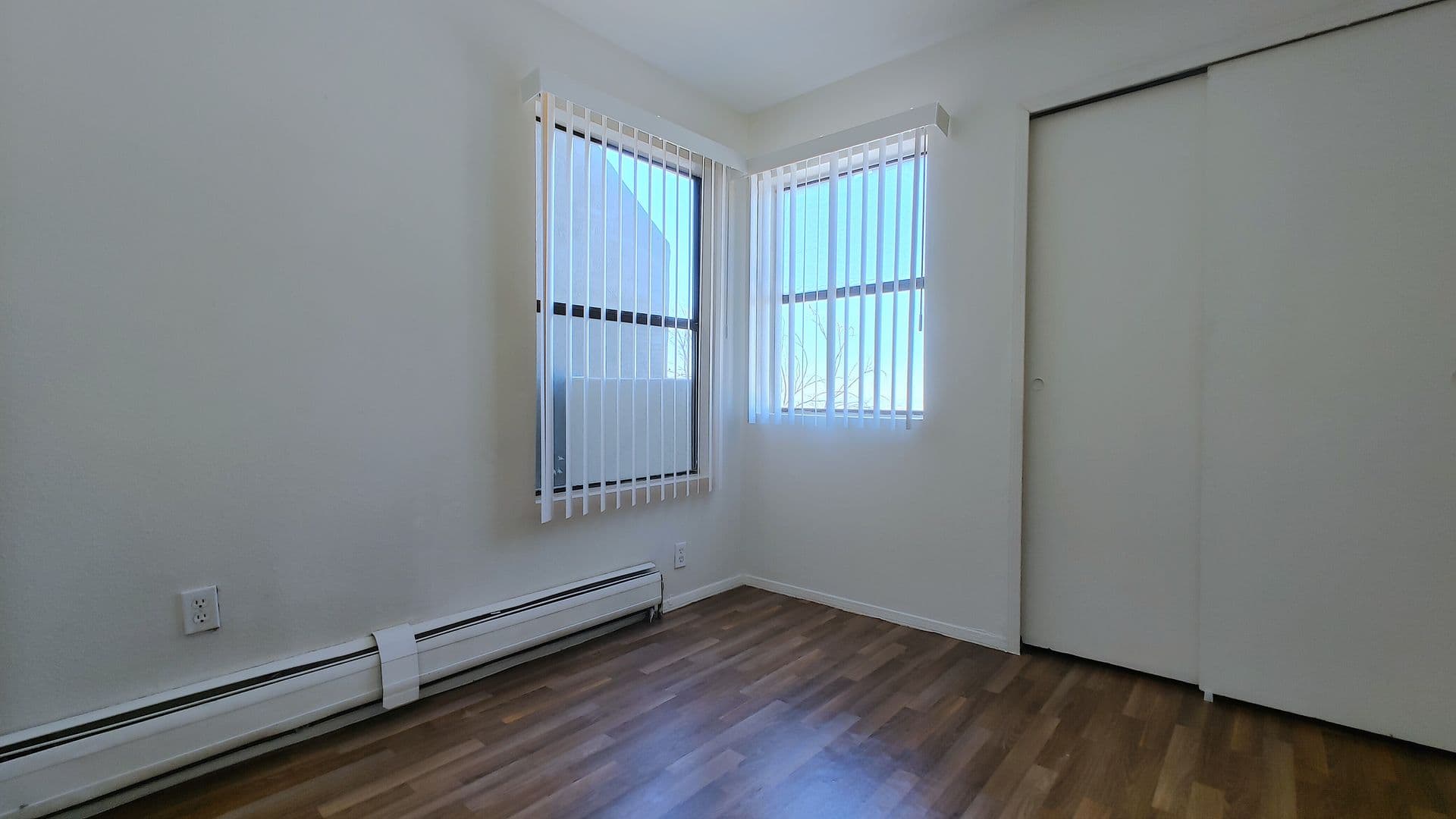 Albuquerque Apartment: 13500 Skyline RD NE