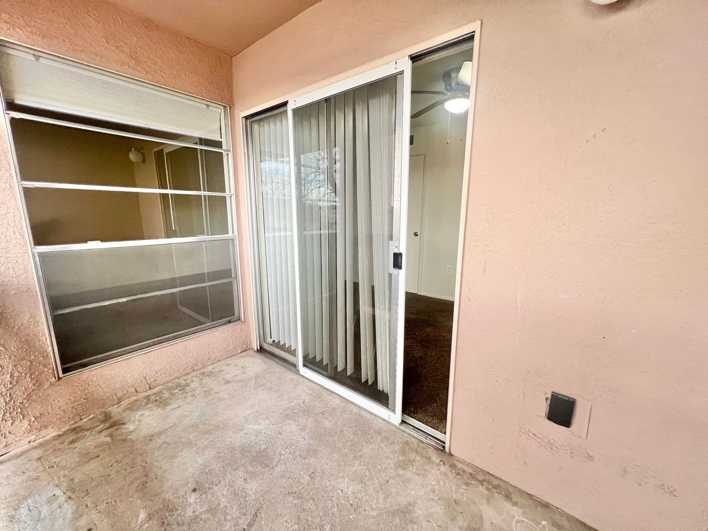 Albuquerque Apartment: 4601 Carlisle Blvd NE