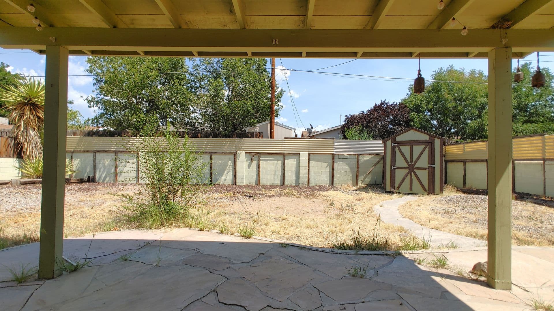 Albuquerque House: 2834 La Veta Dr NE
