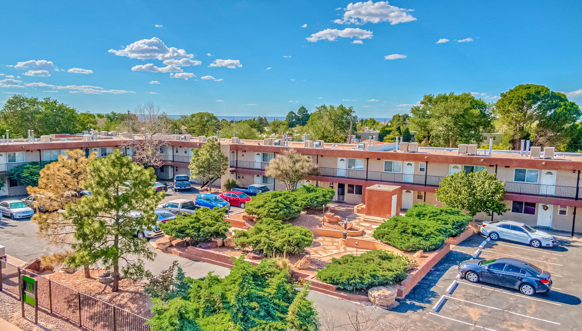 Albuquerque Apartment: 1111 Amherst Dr SE