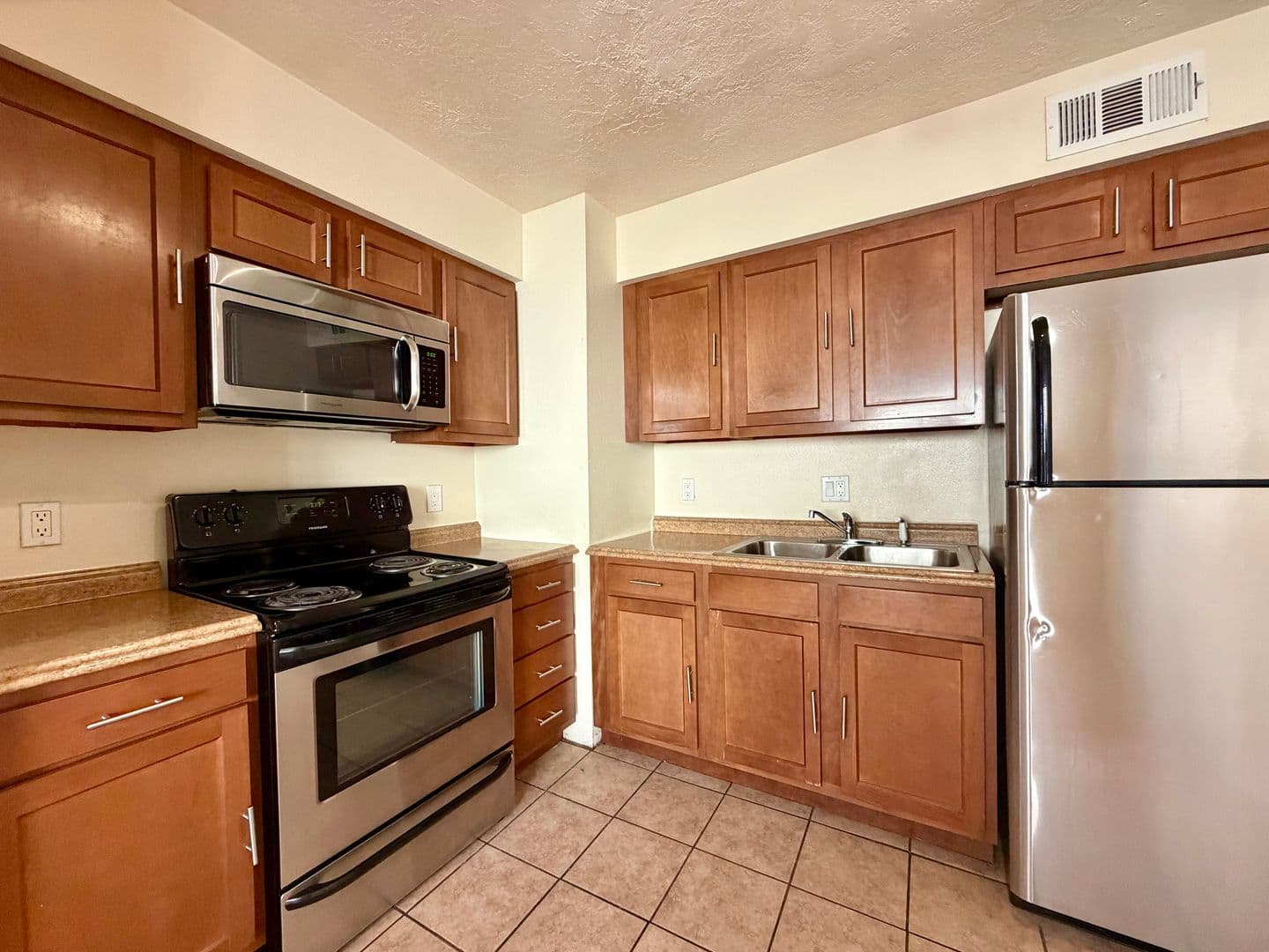 Albuquerque Apartment: 4207 Mesa Grande PL SE