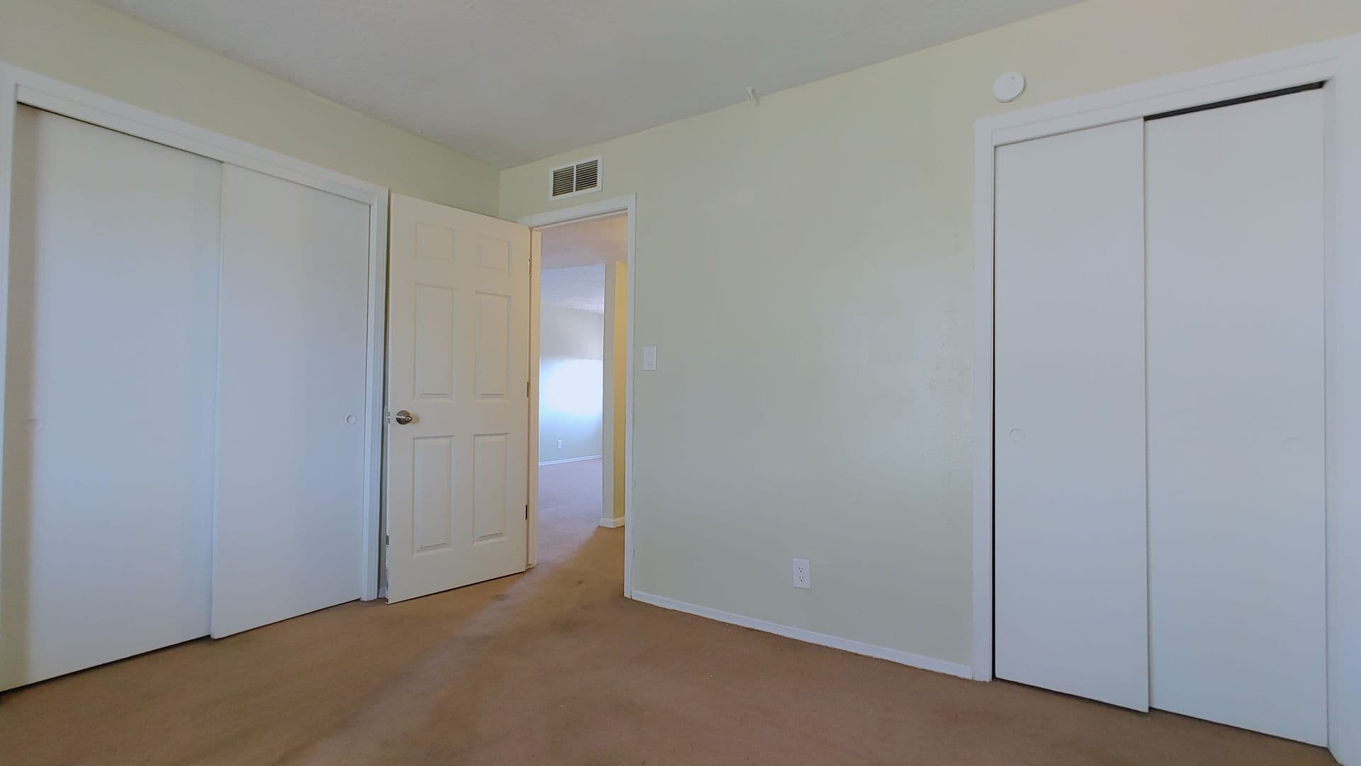 Rio Rancho Apartment: 75 Darlene RD SE