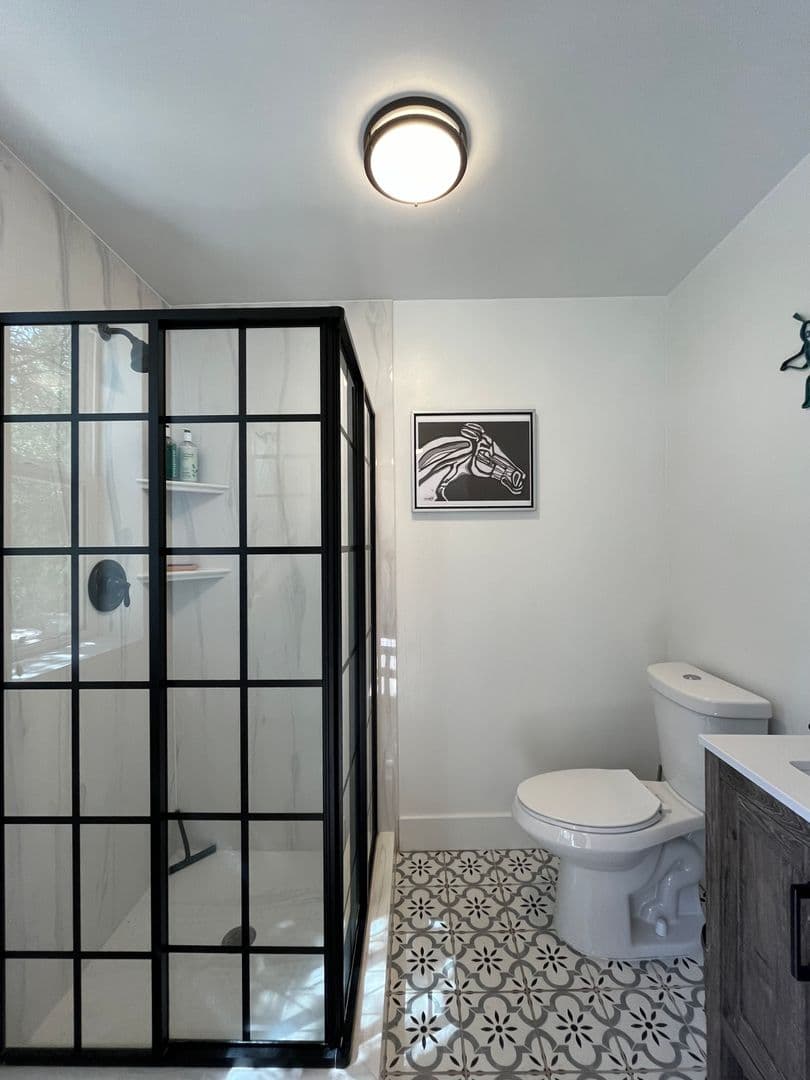 Albuquerque House: 710 Roma Ave NW