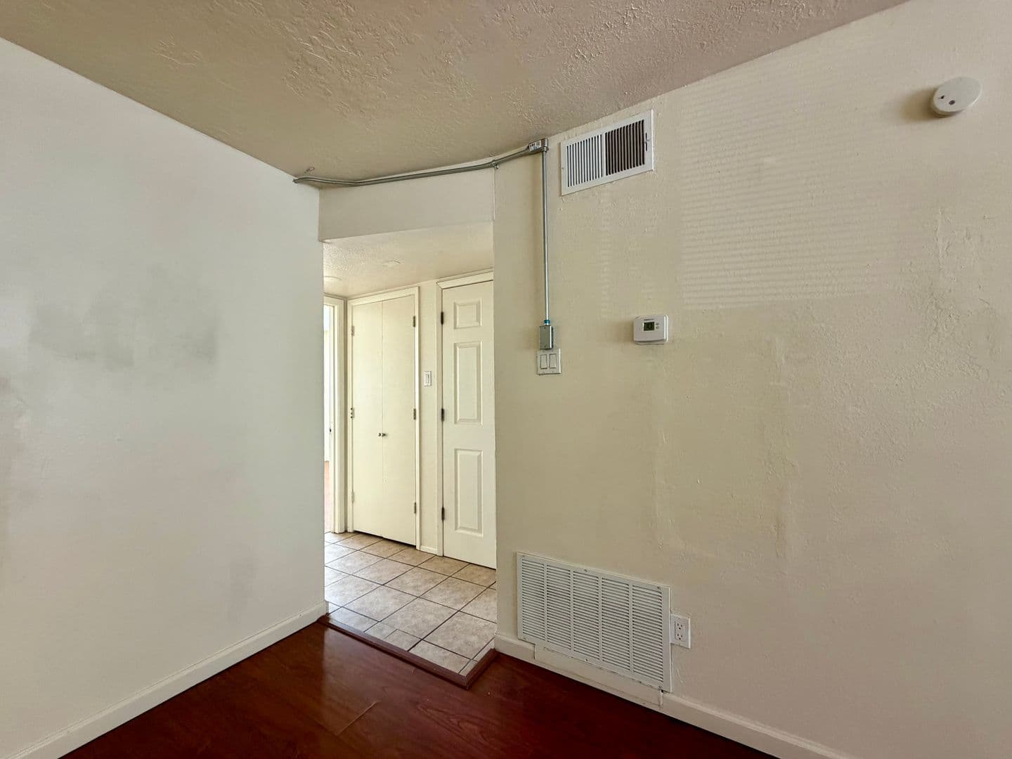 Albuquerque Apartment: 4207 Mesa Grande PL SE