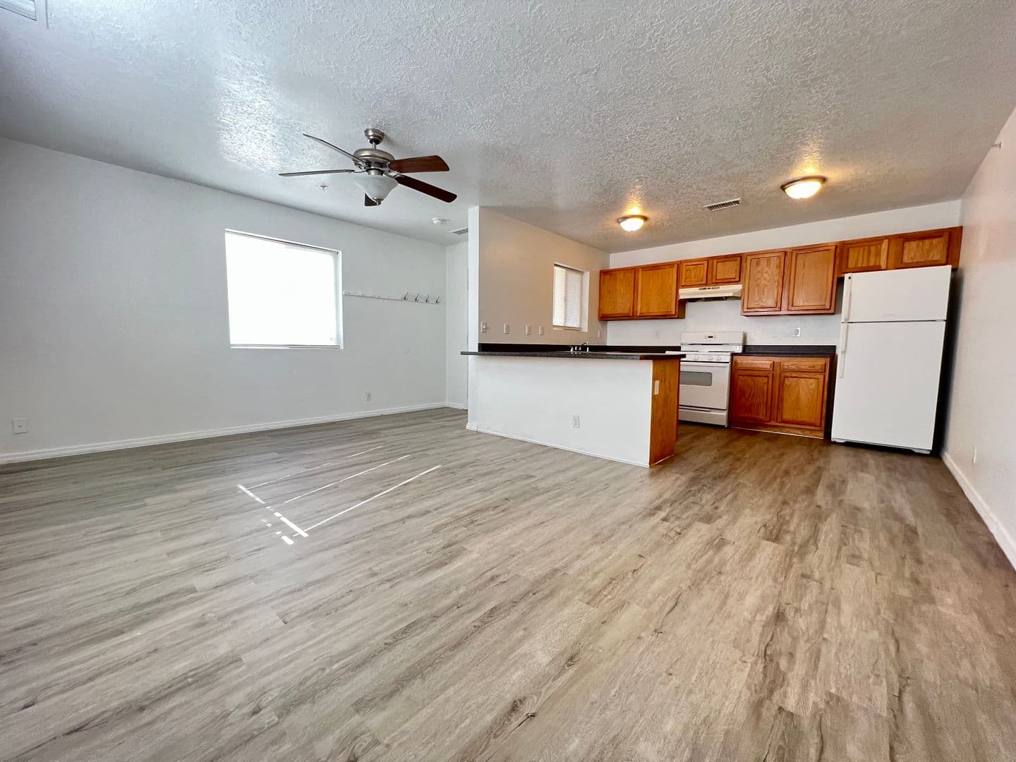 Albuquerque Apartment: 1038 Palomas Dr SE