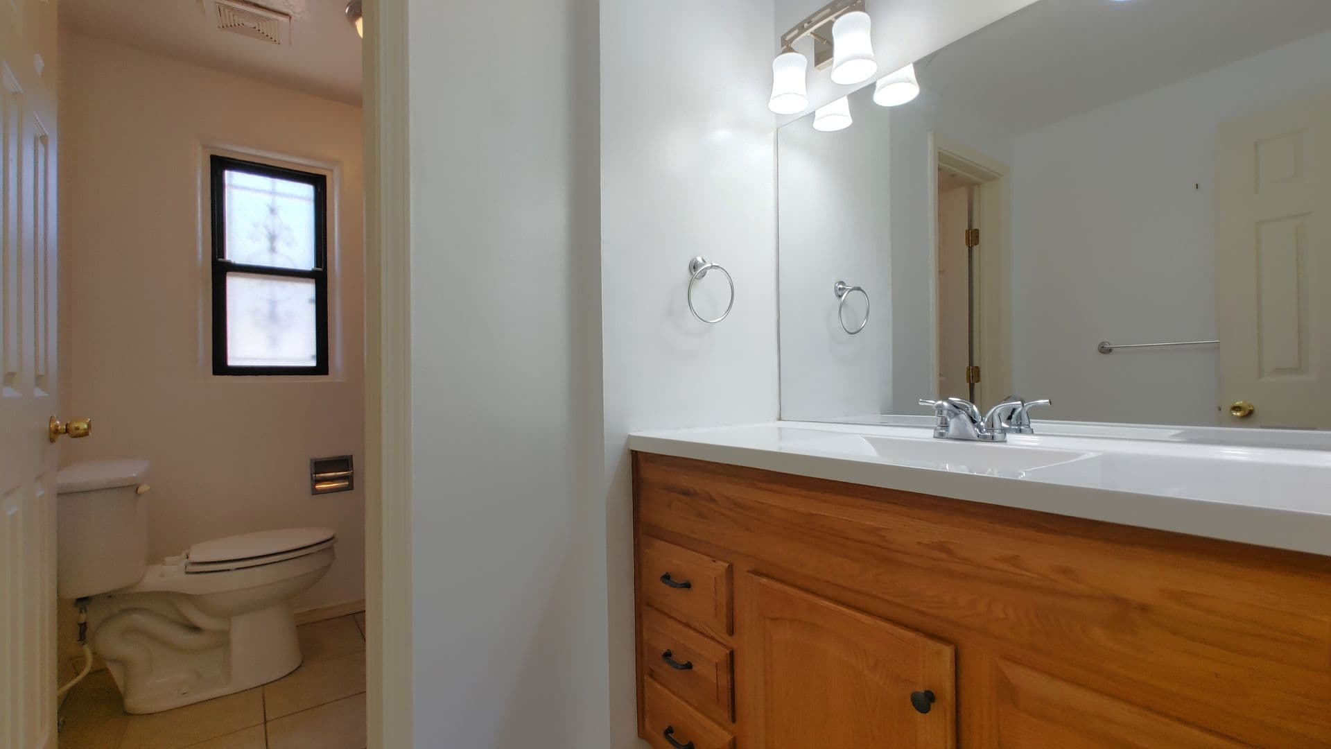 Albuquerque House: 2834 La Veta Dr NE