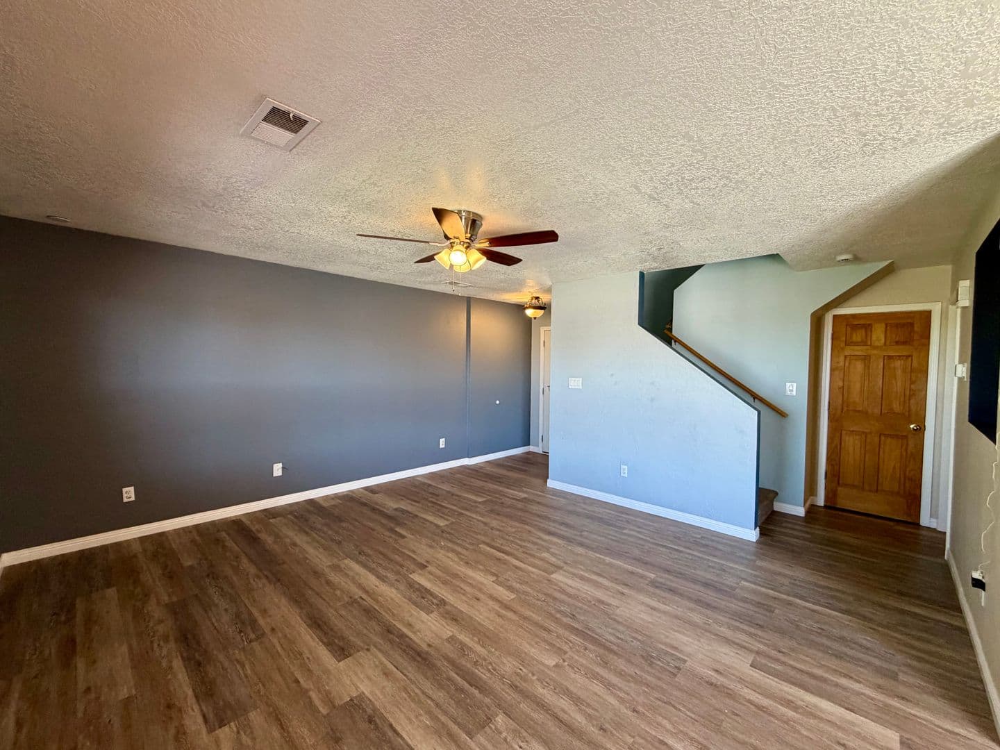 Albuquerque House: 6227 Castle Dome PL NW