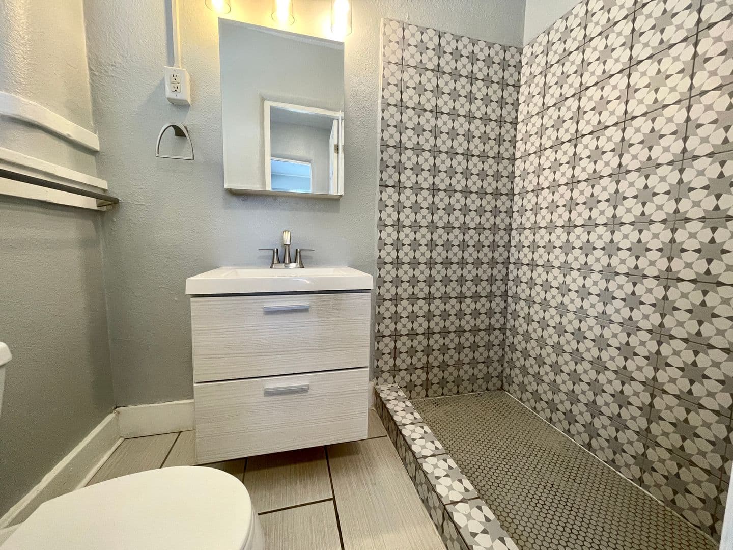 Albuquerque Apartment: 208 High St NE