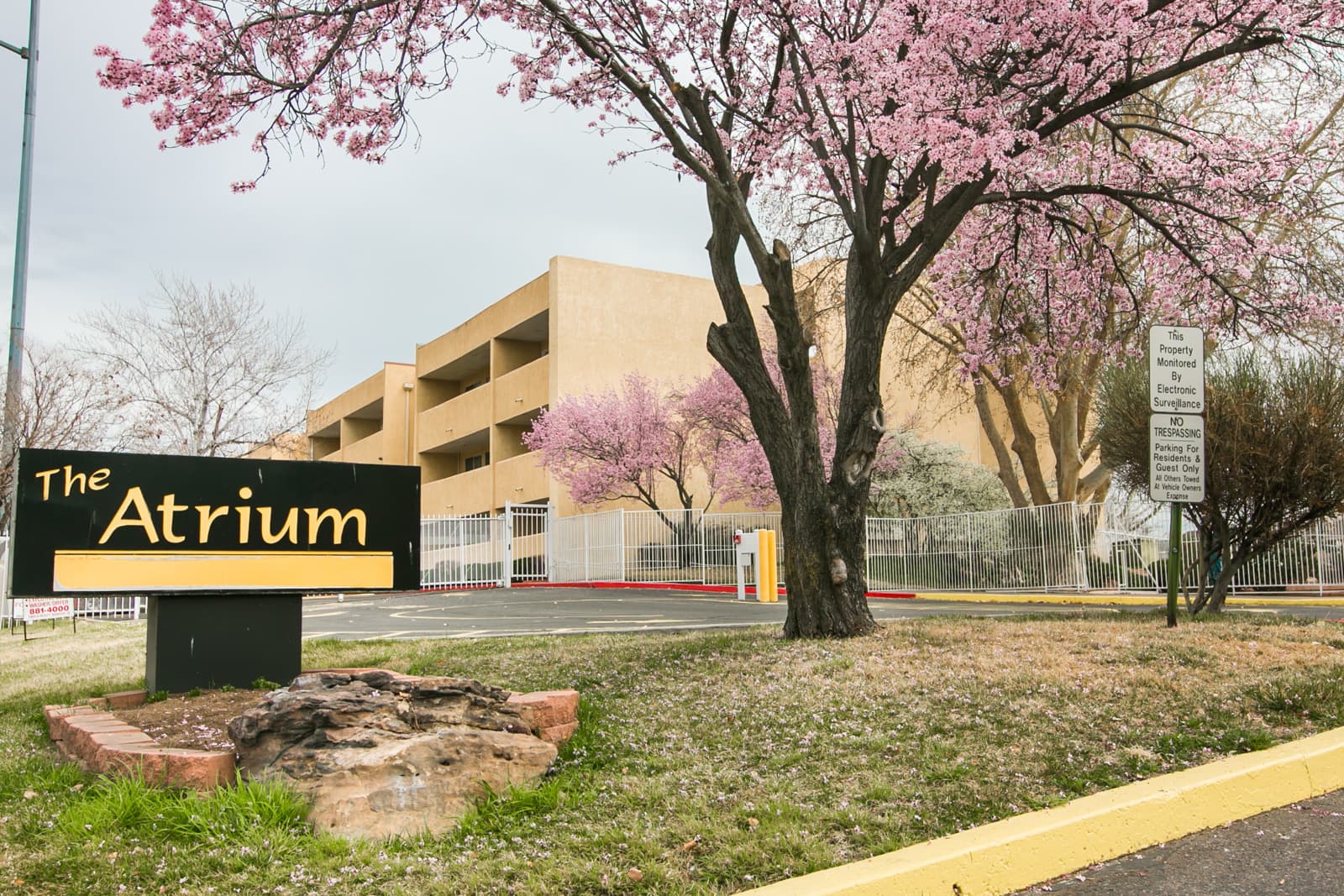 Albuquerque House: 4200 Montgomery Blvd NE #115