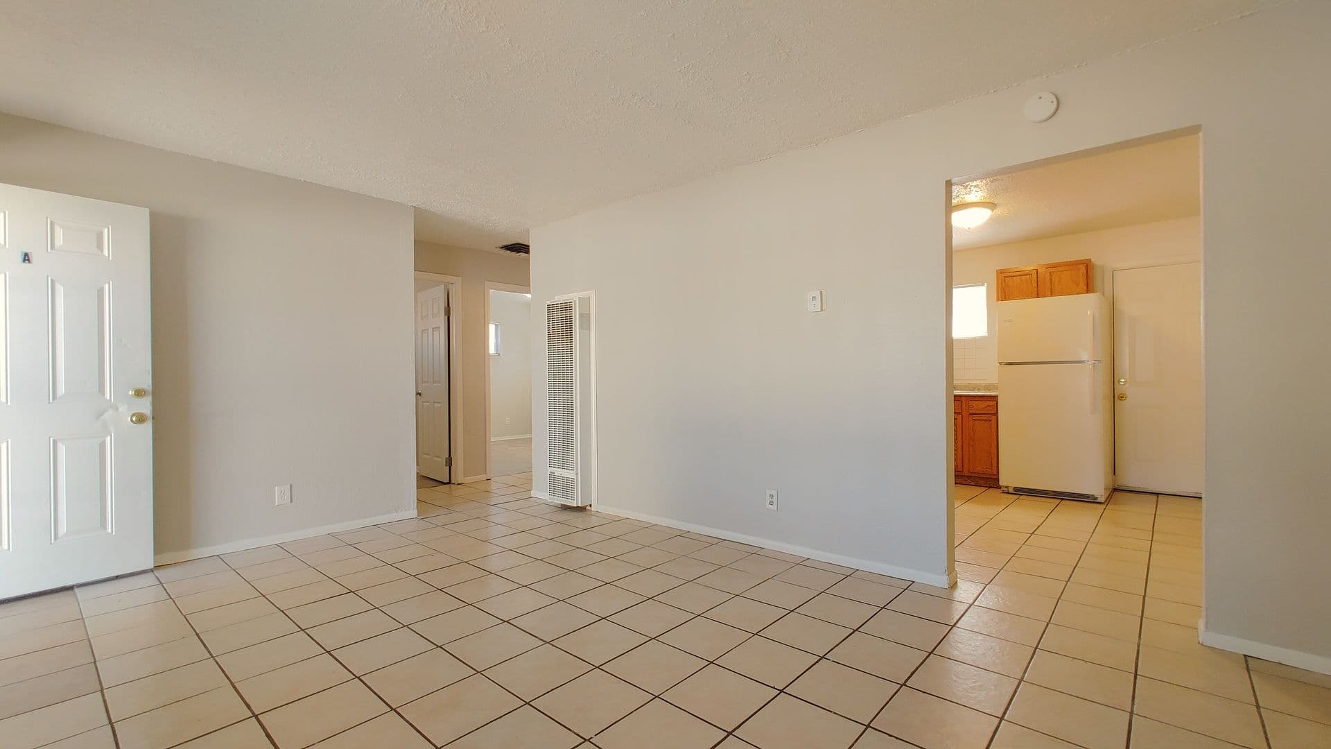 Albuquerque Apartment: 425 Tennessee St NE