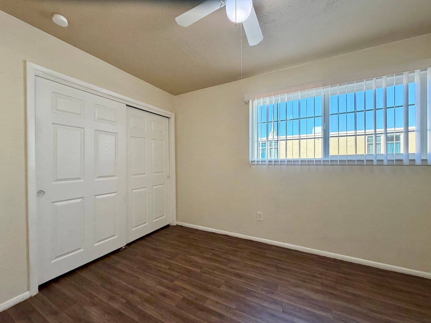 Albuquerque Apartment: 4900 Wyoming Blvd NE