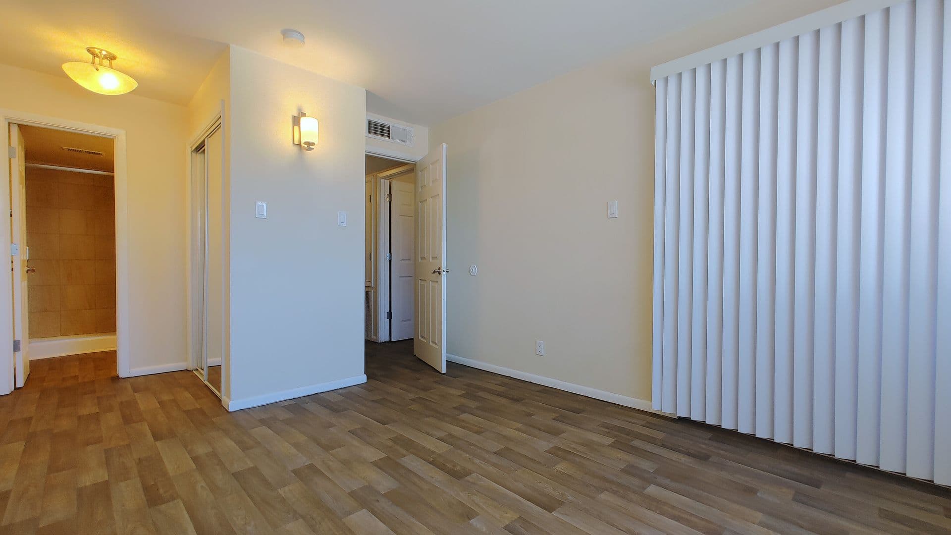 Albuquerque Apartment: 2901 Euclid Ave NE