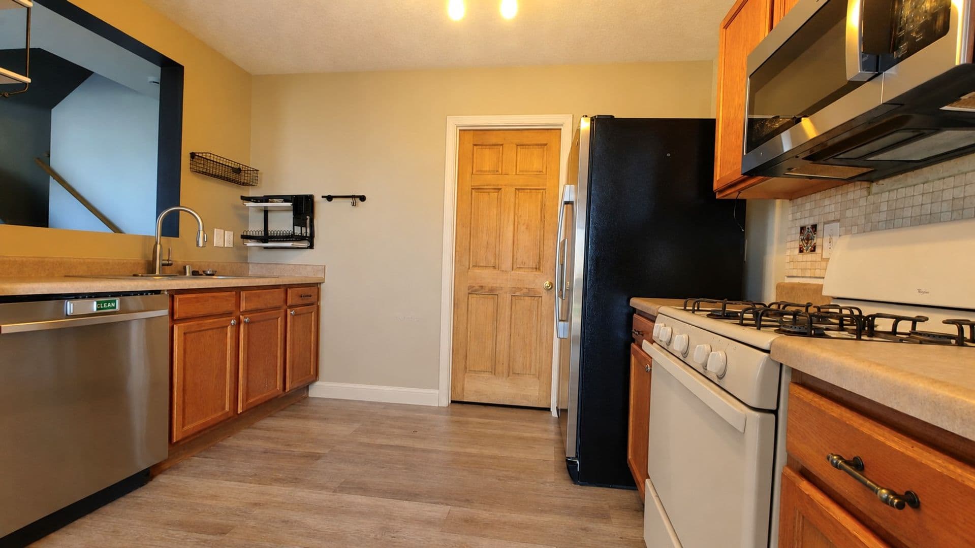 Albuquerque House: 6227 Castle Dome PL NW
